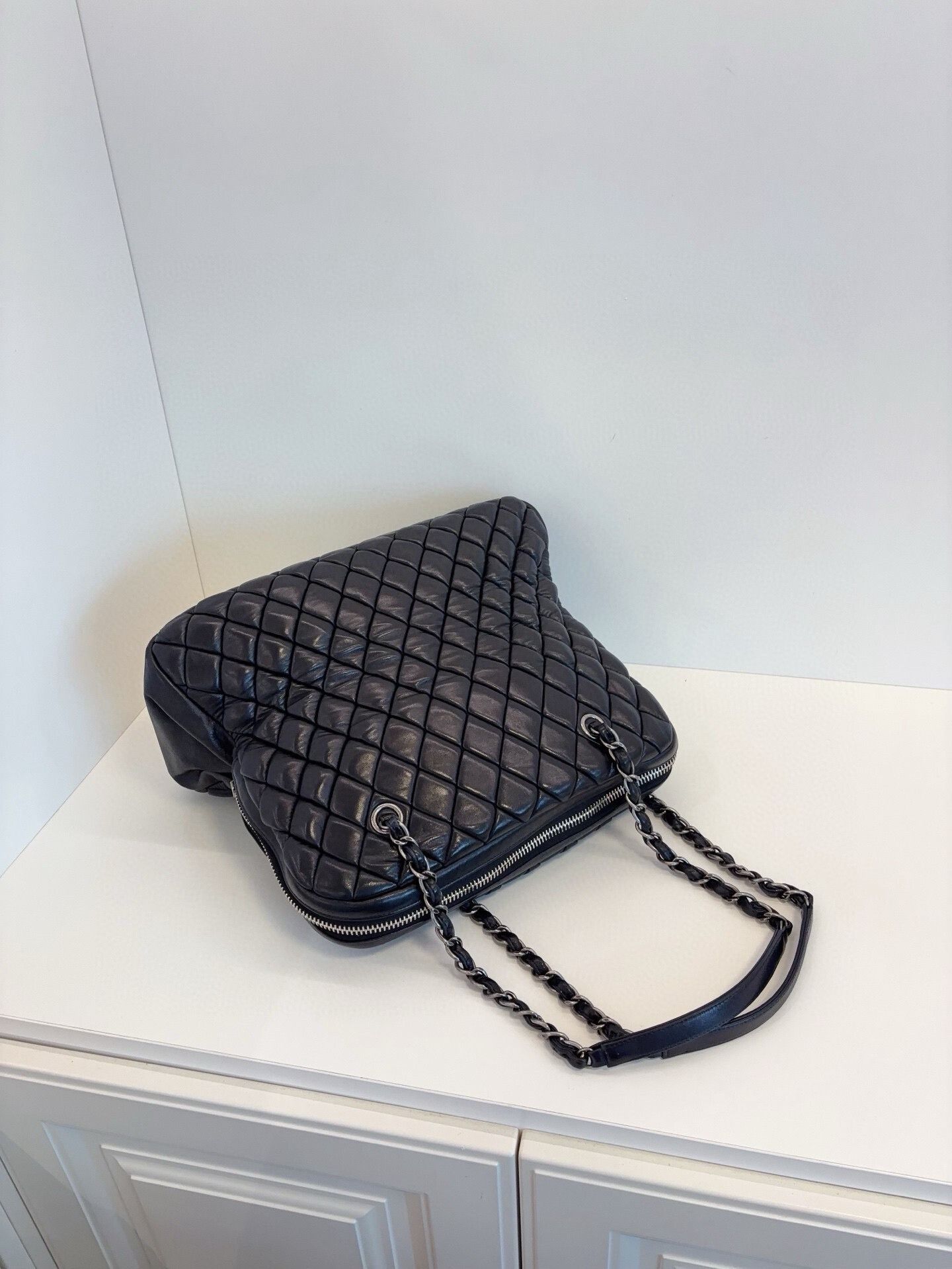 Chanel Pre-loved Bag Very good condition Size ONE SIZE - 5 Thumbnail