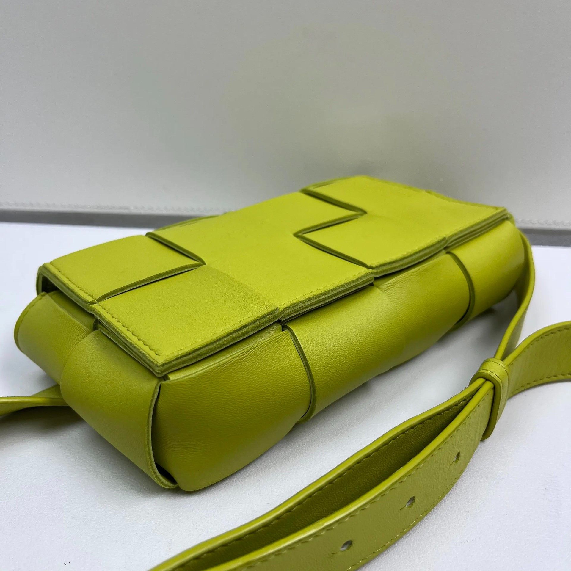 Bottega Veneta Pre-loved Bag Very good condition Size ONE SIZE - 8 Thumbnail