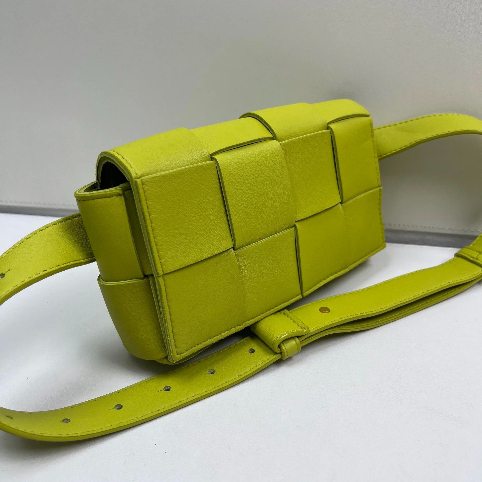 Bottega Veneta Pre-loved Bag Very good condition Size ONE SIZE - 3 Thumbnail