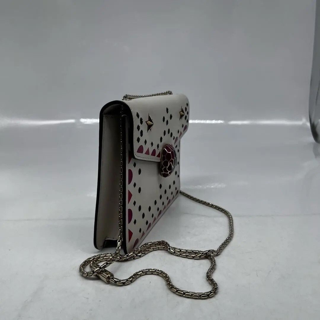 Bvlgari Pre-loved Bag Very good condition Size ONE SIZE - 3 Thumbnail