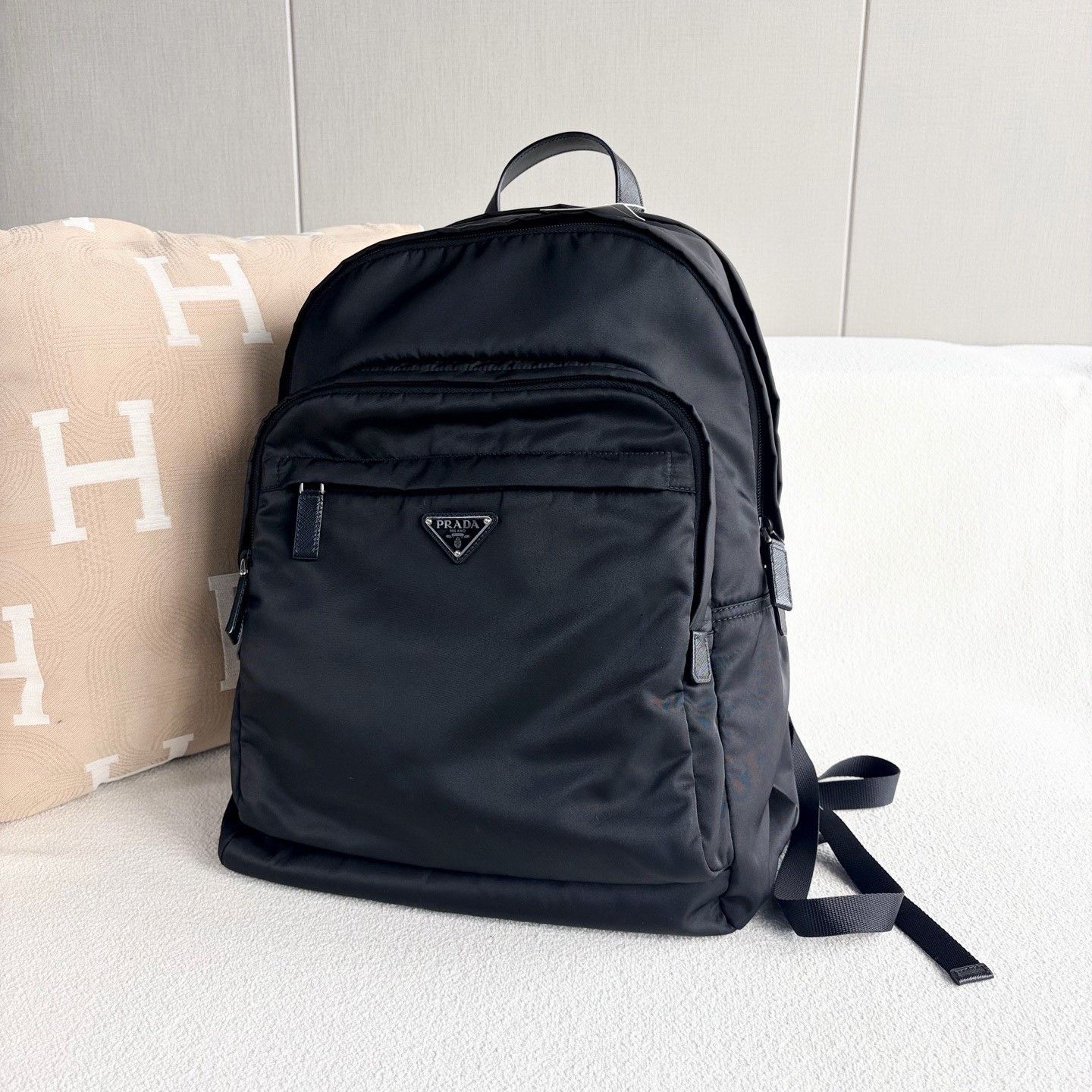 Prada Pre-loved Bag Very good condition Size ONE SIZE - 4 Thumbnail