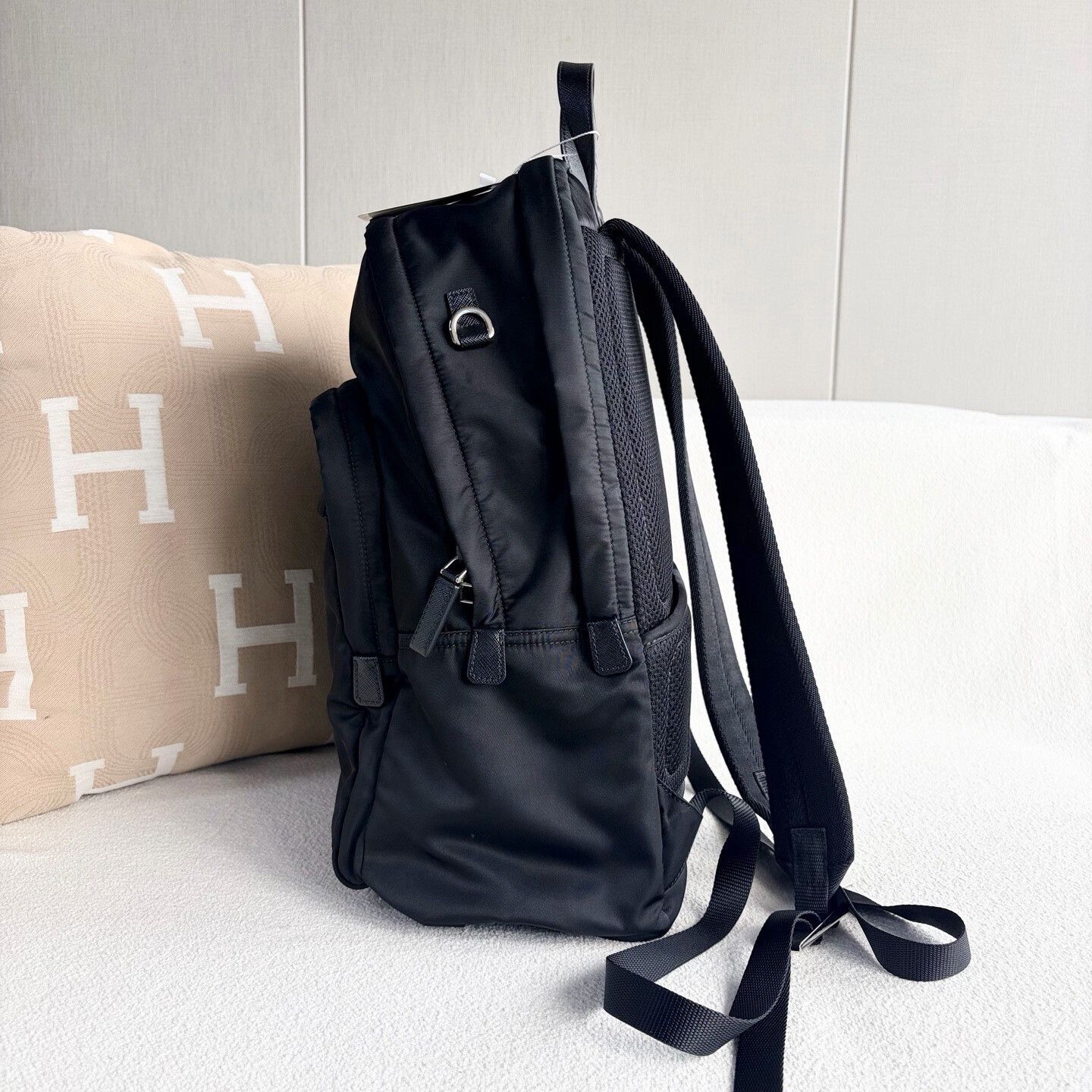 Prada Pre-loved Bag Very good condition Size ONE SIZE - 3 Thumbnail