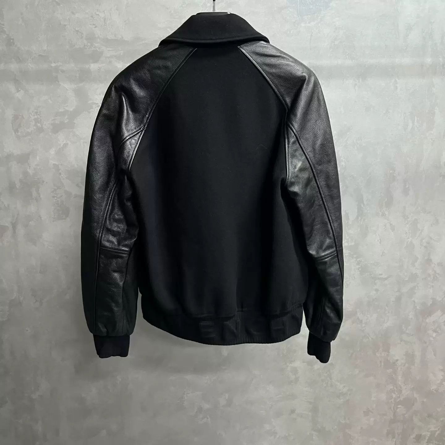 Givenchy Givenchy Retro Wool Black Hoodie 50 Men Size US XL / EU 56 / 4 - 5 Thumbnail