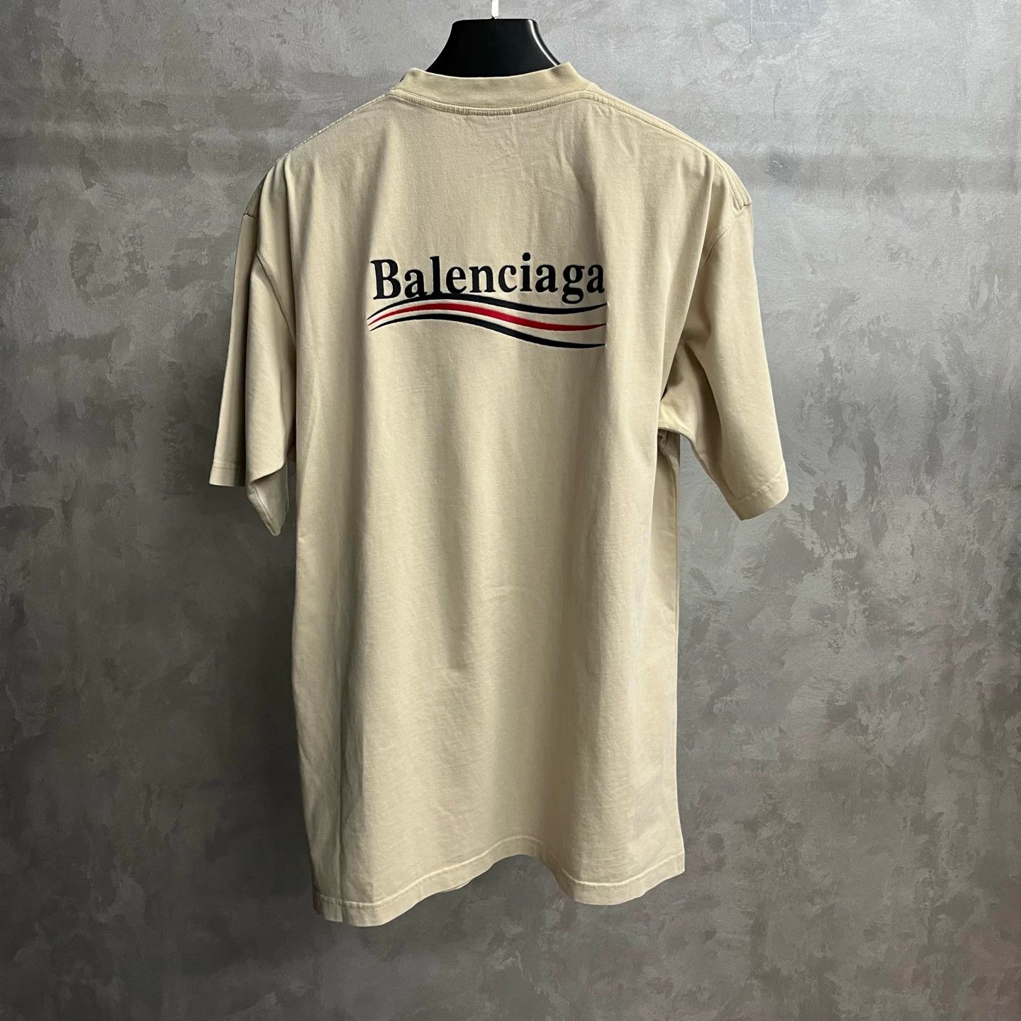Balenciaga Balenciaga Retro Printed Beige Hoodie XXS Men Size US XXS / EU 40 - 5 Thumbnail