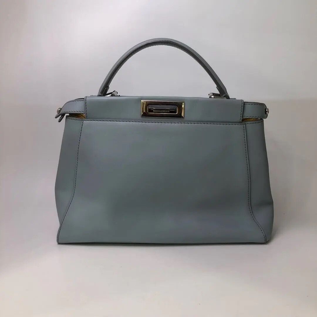Fendi Pre-loved Bag Very good condition Size ONE SIZE - 4 Thumbnail