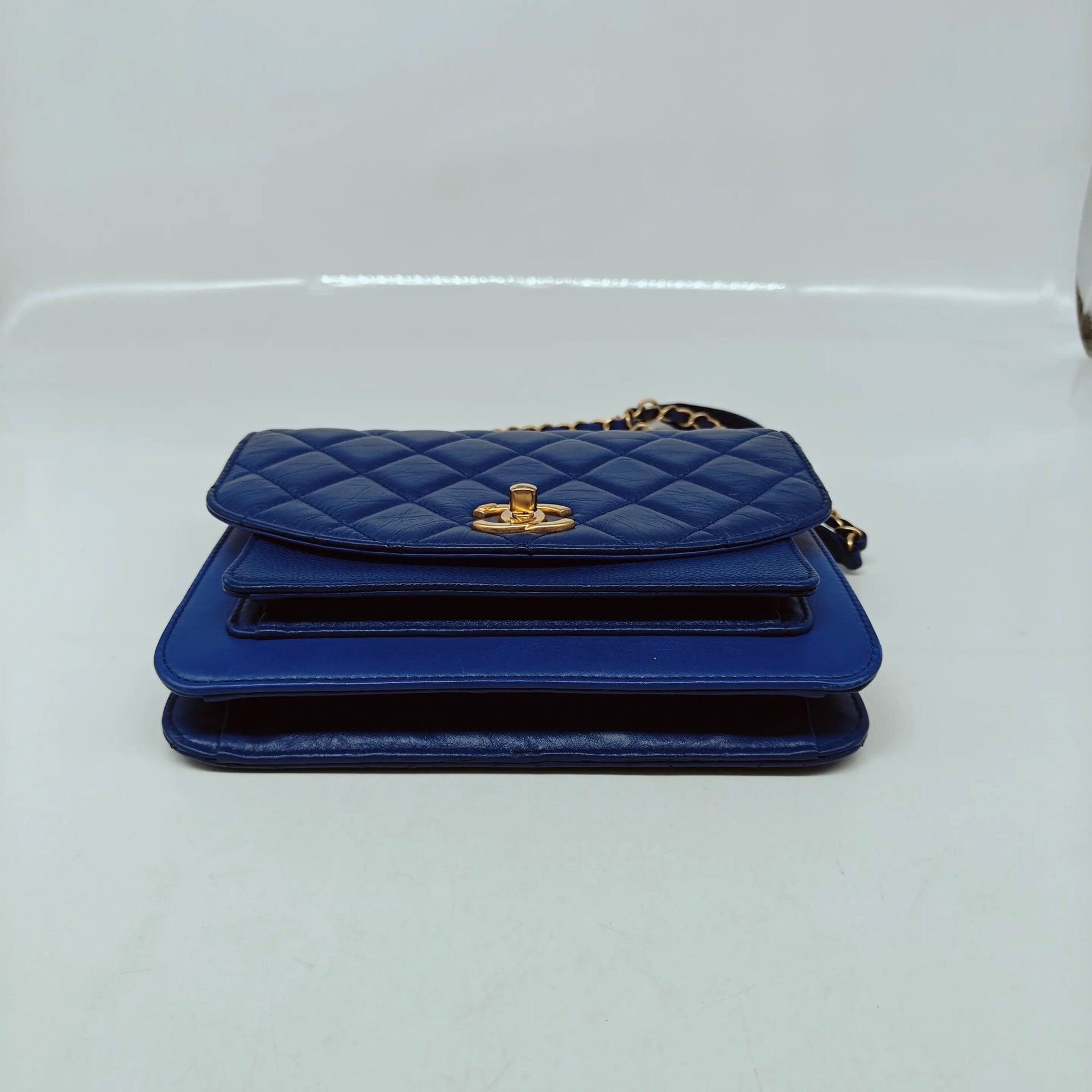 Chanel Pre-loved Bag Very good condition Size ONE SIZE - 5 Thumbnail