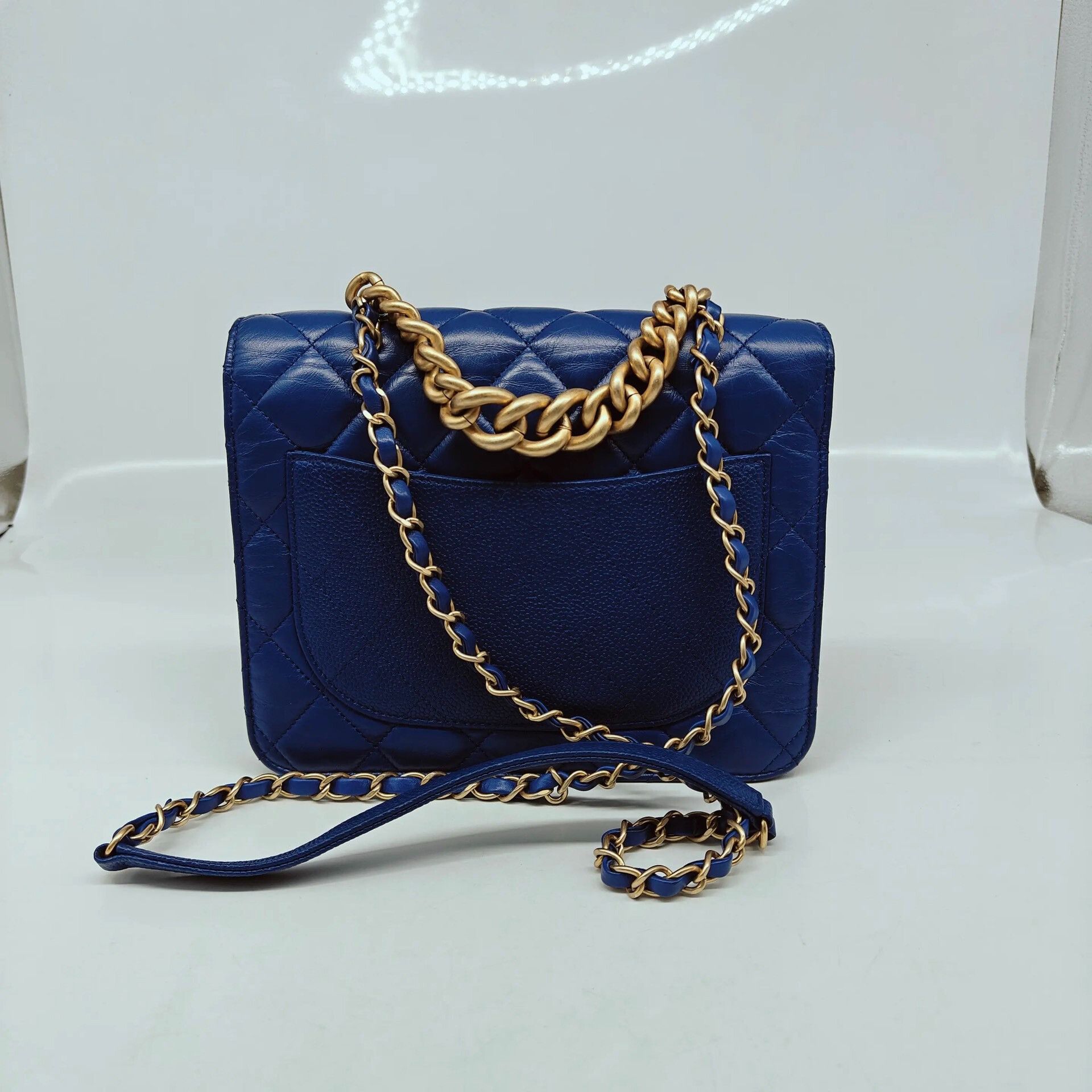 Chanel Pre-loved Bag Very good condition Size ONE SIZE - 3 Thumbnail