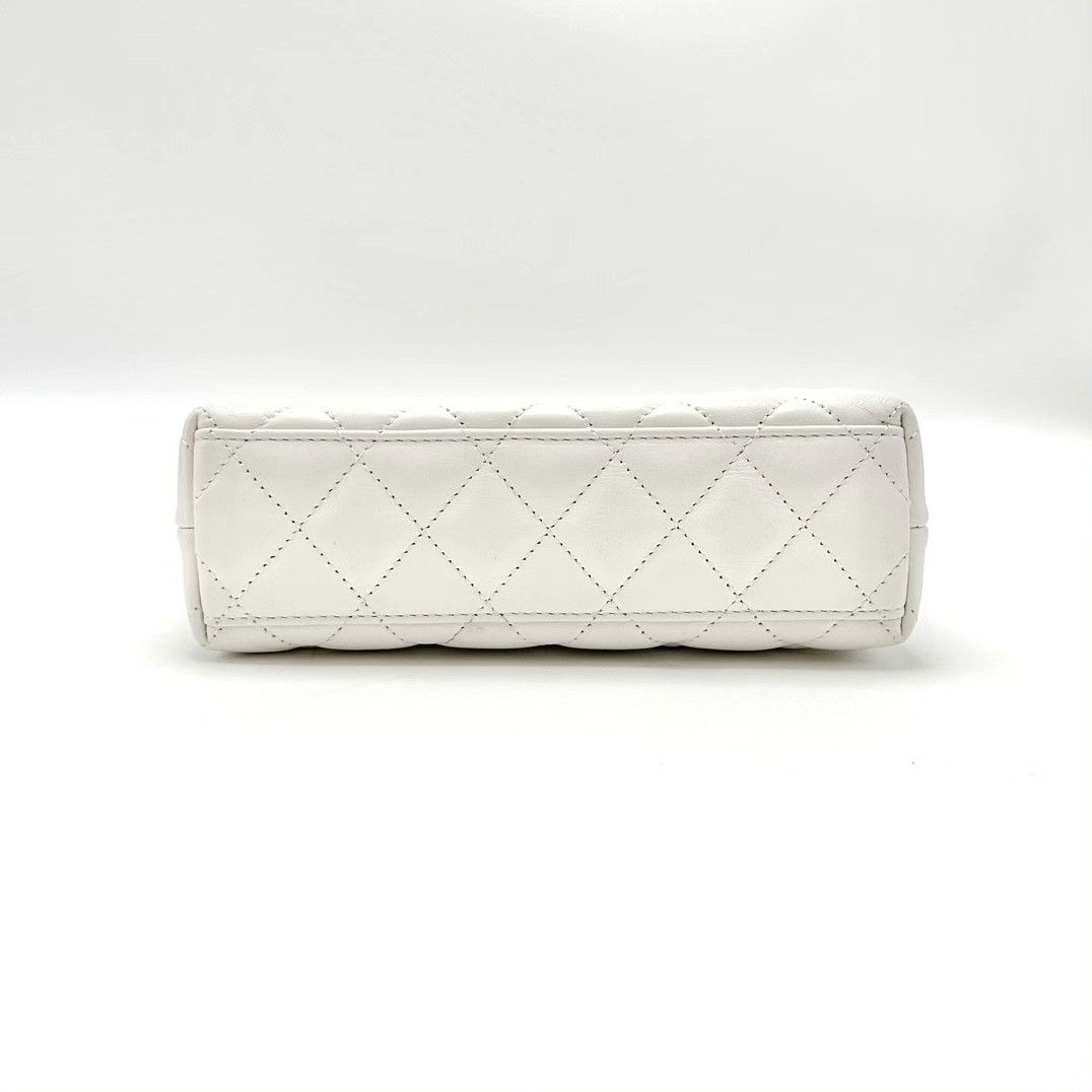 Chanel Pre-loved Bag Very good condition Size ONE SIZE - 5 Thumbnail