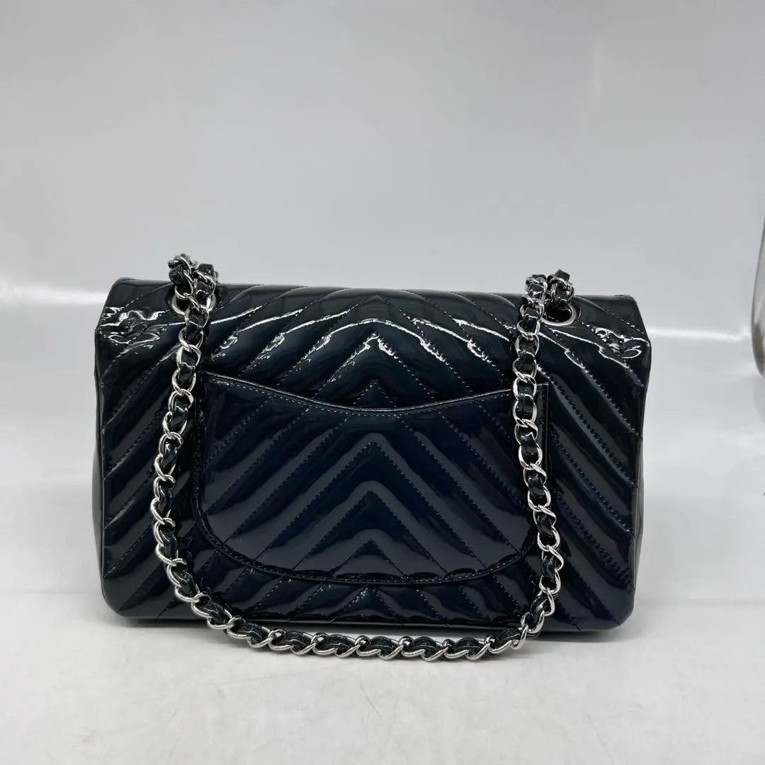 Chanel Pre-loved Bag Very good condition Size ONE SIZE - 4 Thumbnail