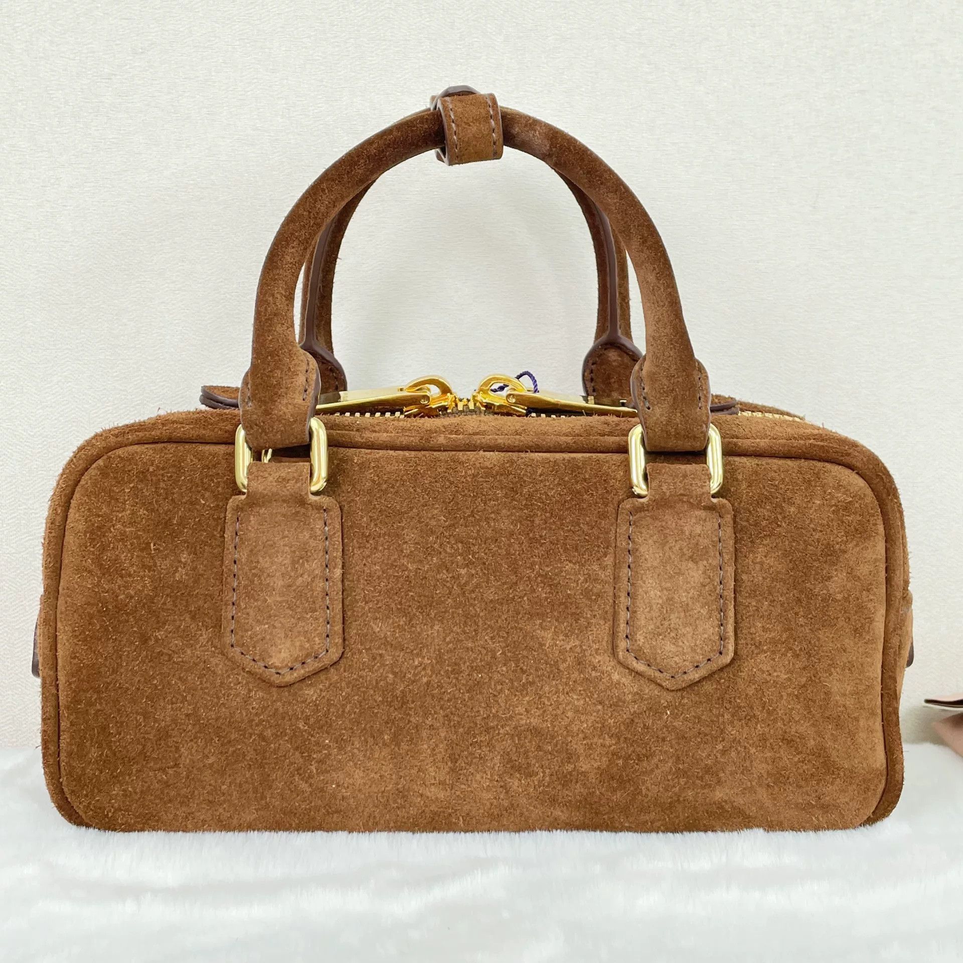 Miu Miu Pre-loved Bag Very good condition Size ONE SIZE - 2 Thumbnail