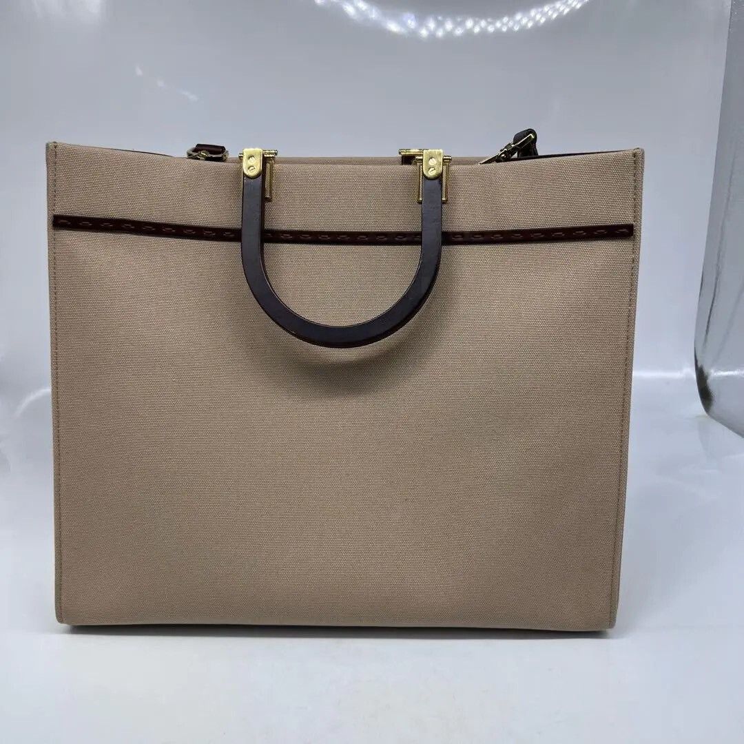 Fendi Pre-loved Bag Very good condition Size ONE SIZE - 5 Thumbnail