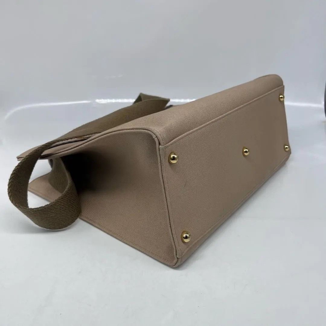 Fendi Pre-loved Bag Very good condition Size ONE SIZE - 9 Thumbnail