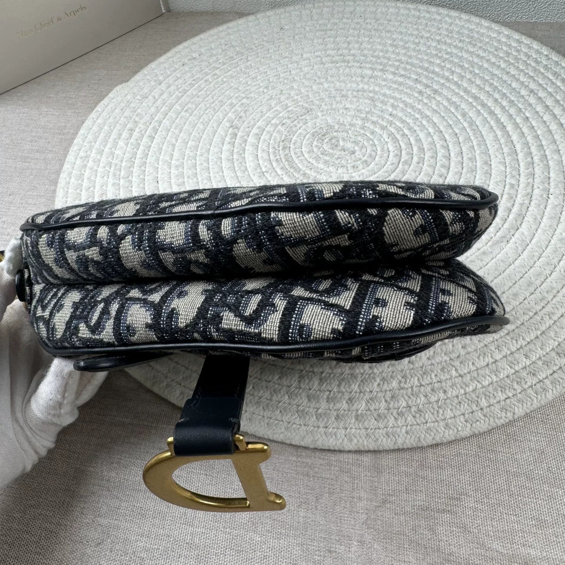 Dior Pre-loved Bag Very good condition Size ONE SIZE - 8 Thumbnail