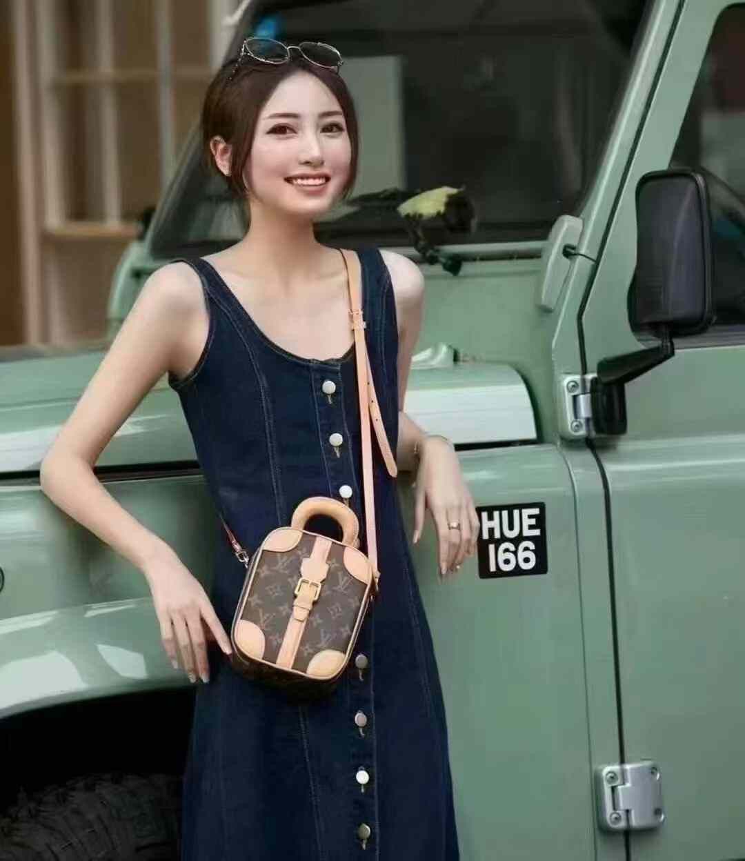 Louis Vuitton Pre-loved Bag Very good condition Size ONE SIZE - 5 Thumbnail