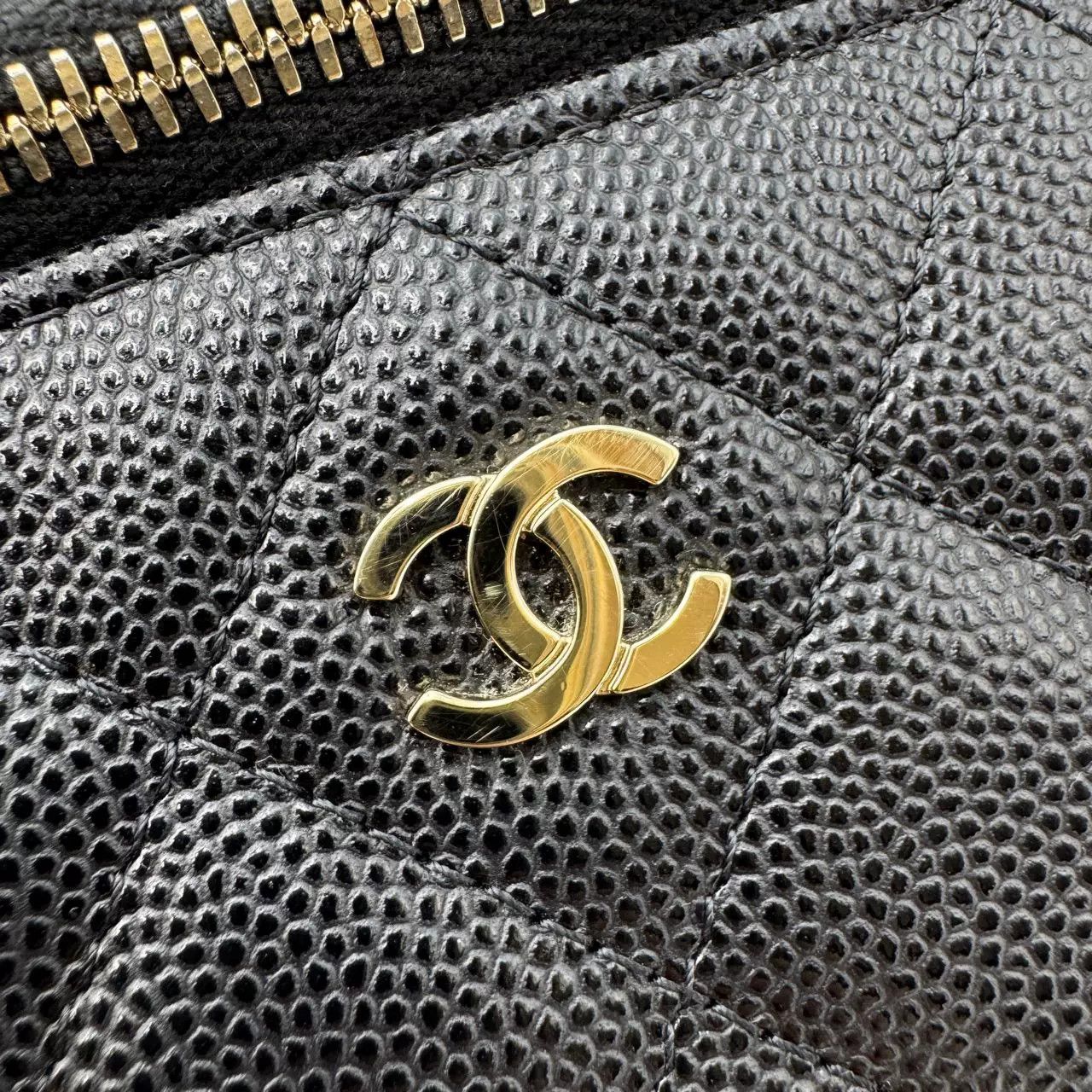 Chanel Pre-loved Bag Very good condition Size ONE SIZE - 7 Thumbnail