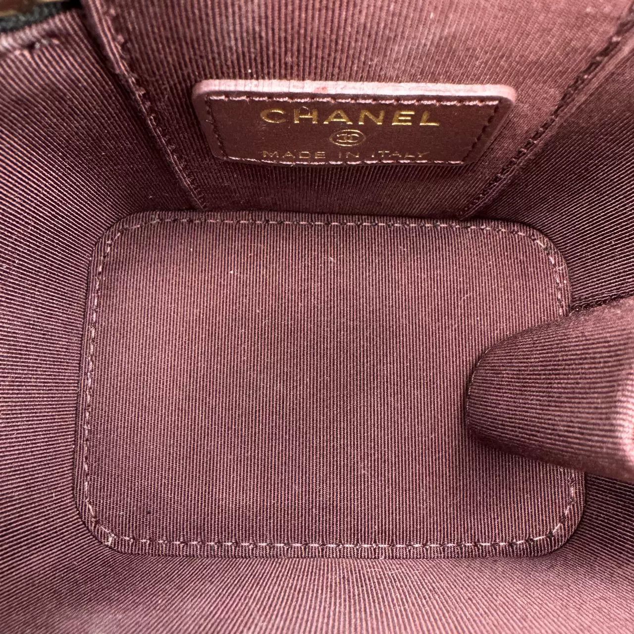 Chanel Pre-loved Bag Very good condition Size ONE SIZE - 9 Thumbnail