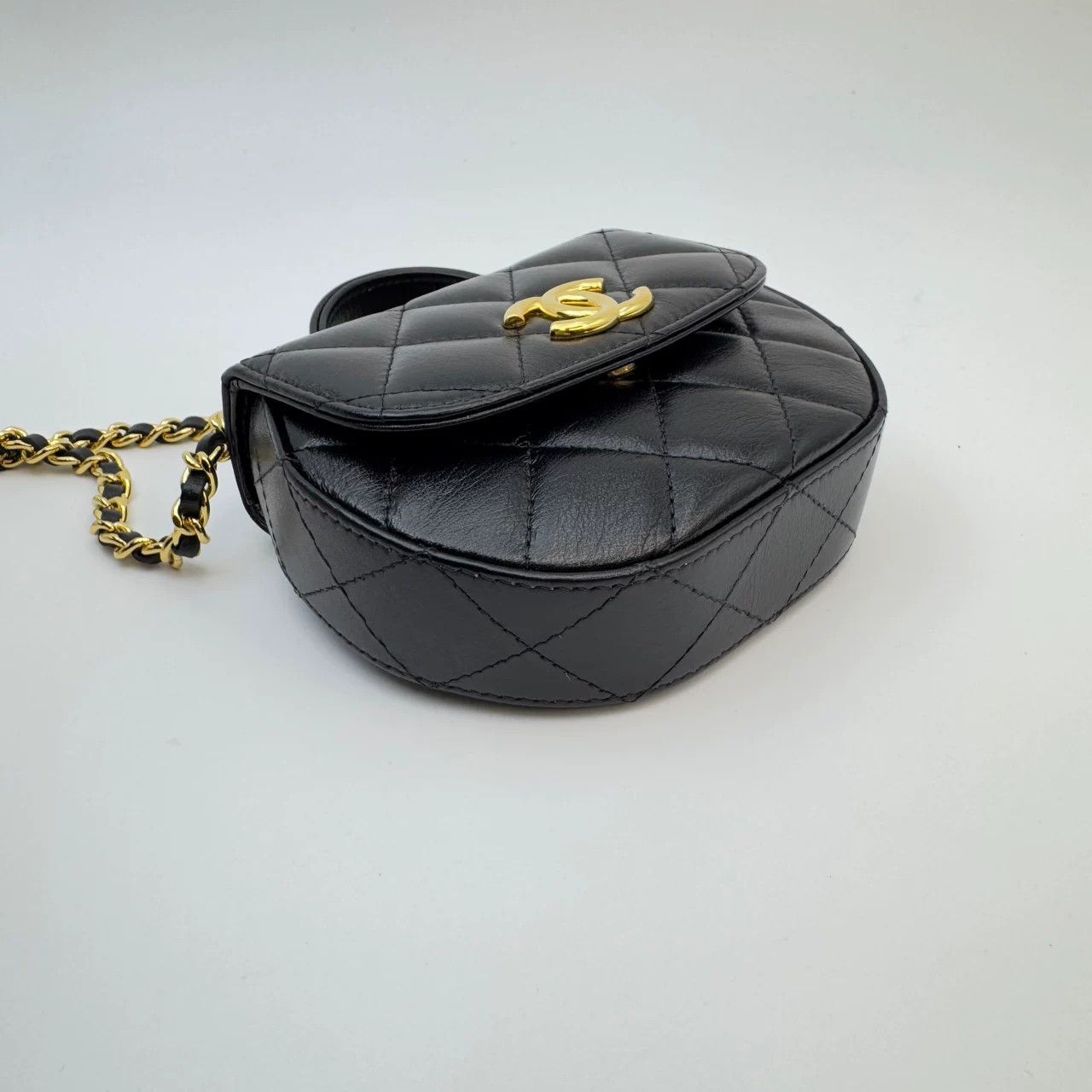 Chanel Pre-loved Bag Very good condition Size ONE SIZE - 7 Thumbnail