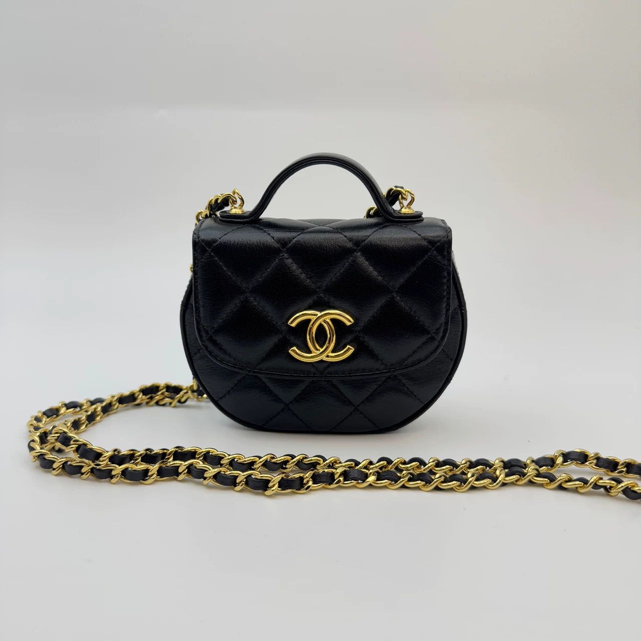 Chanel Pre-loved Bag Very good condition Size ONE SIZE - 4 Thumbnail