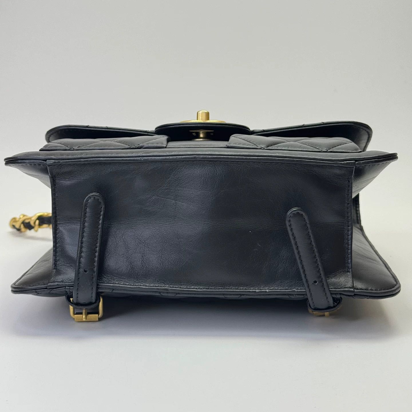 Chanel Pre-loved Bag Very good condition Size ONE SIZE - 5 Thumbnail