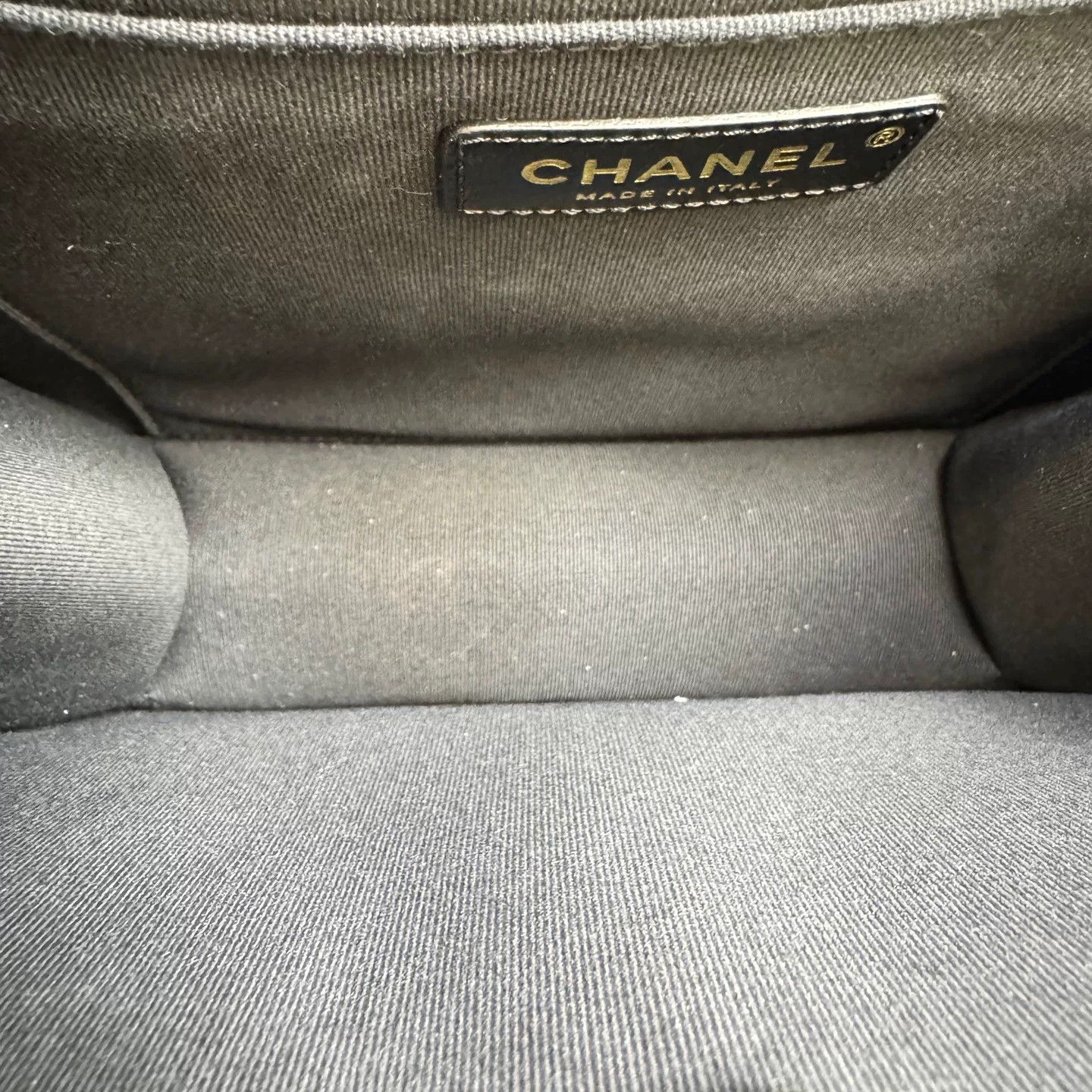 Chanel Pre-loved Bag Very good condition Size ONE SIZE - 7 Thumbnail