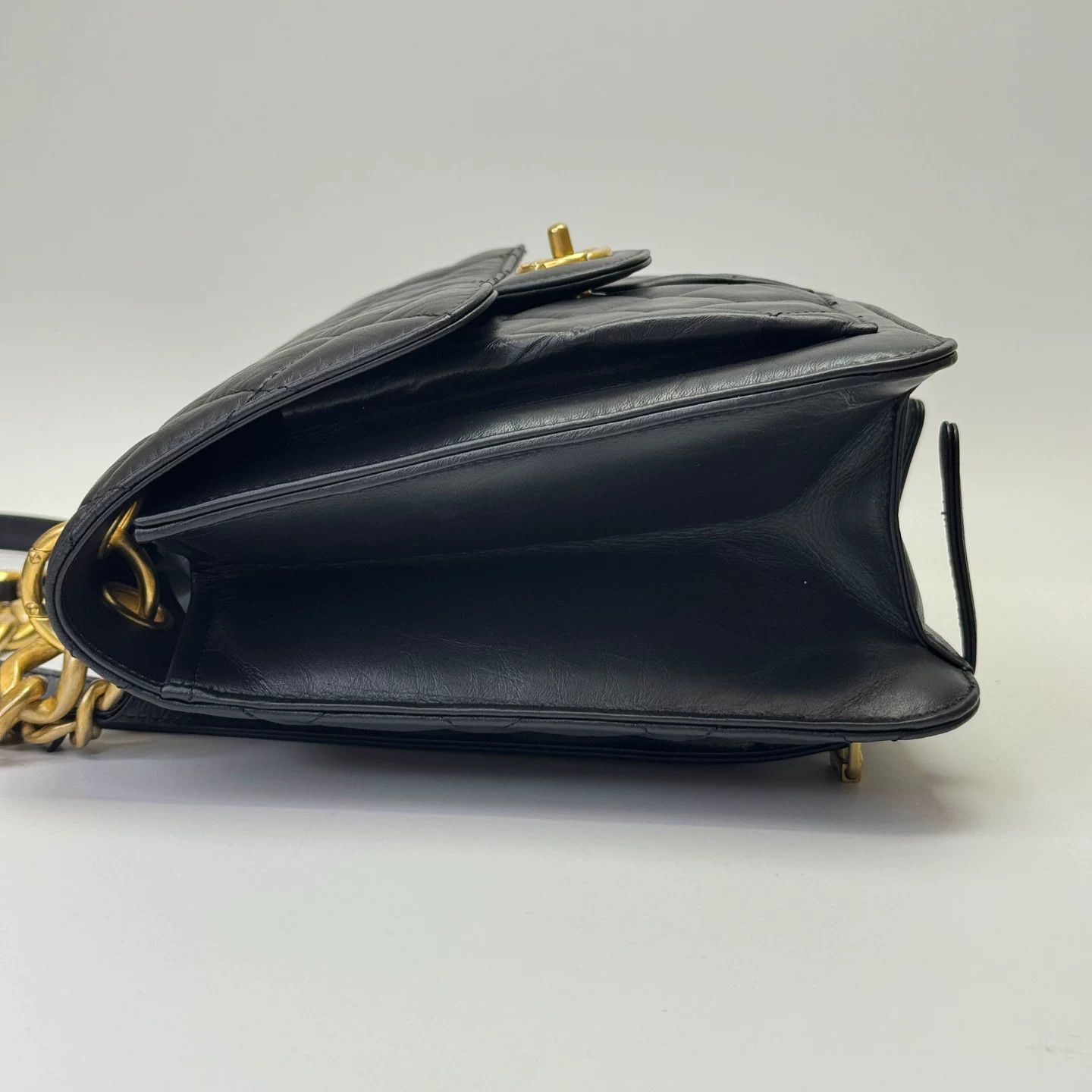 Chanel Pre-loved Bag Very good condition Size ONE SIZE - 3 Thumbnail