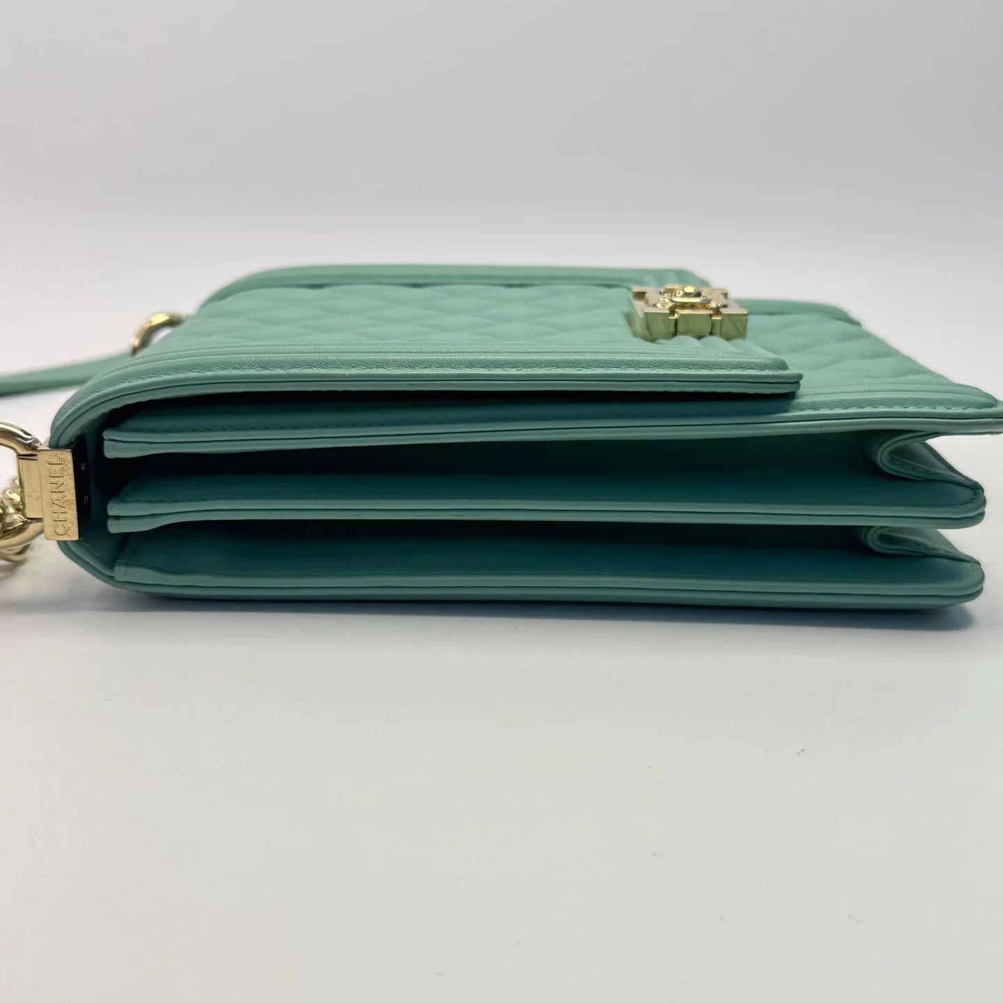Chanel Pre-loved Bag Very good condition Size ONE SIZE - 3 Thumbnail