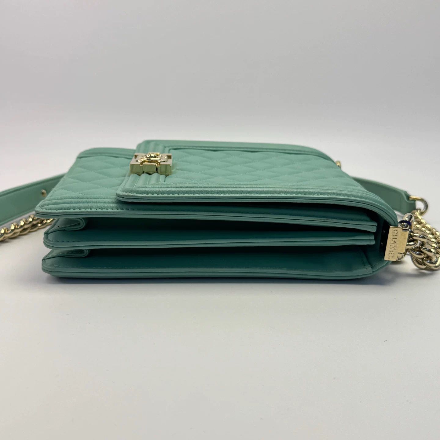 Chanel Pre-loved Bag Very good condition Size ONE SIZE - 7 Thumbnail
