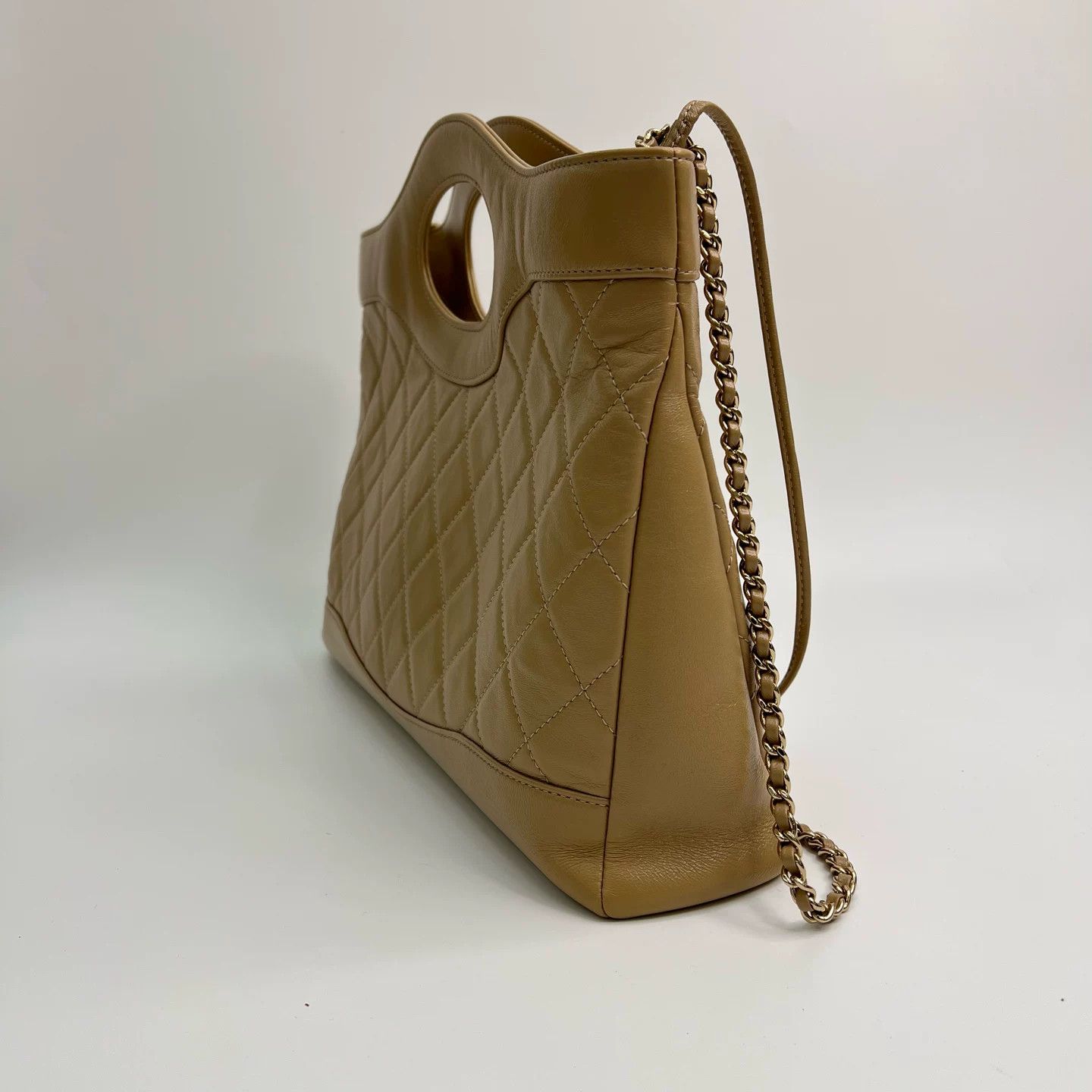 Chanel Pre-loved Bag Very good condition Size ONE SIZE - 4 Thumbnail