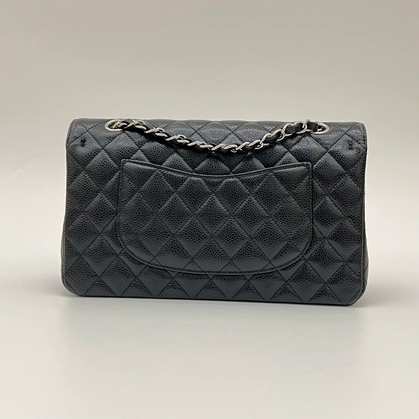 Chanel Pre-loved Bag Very good condition Size ONE SIZE - 5 Thumbnail