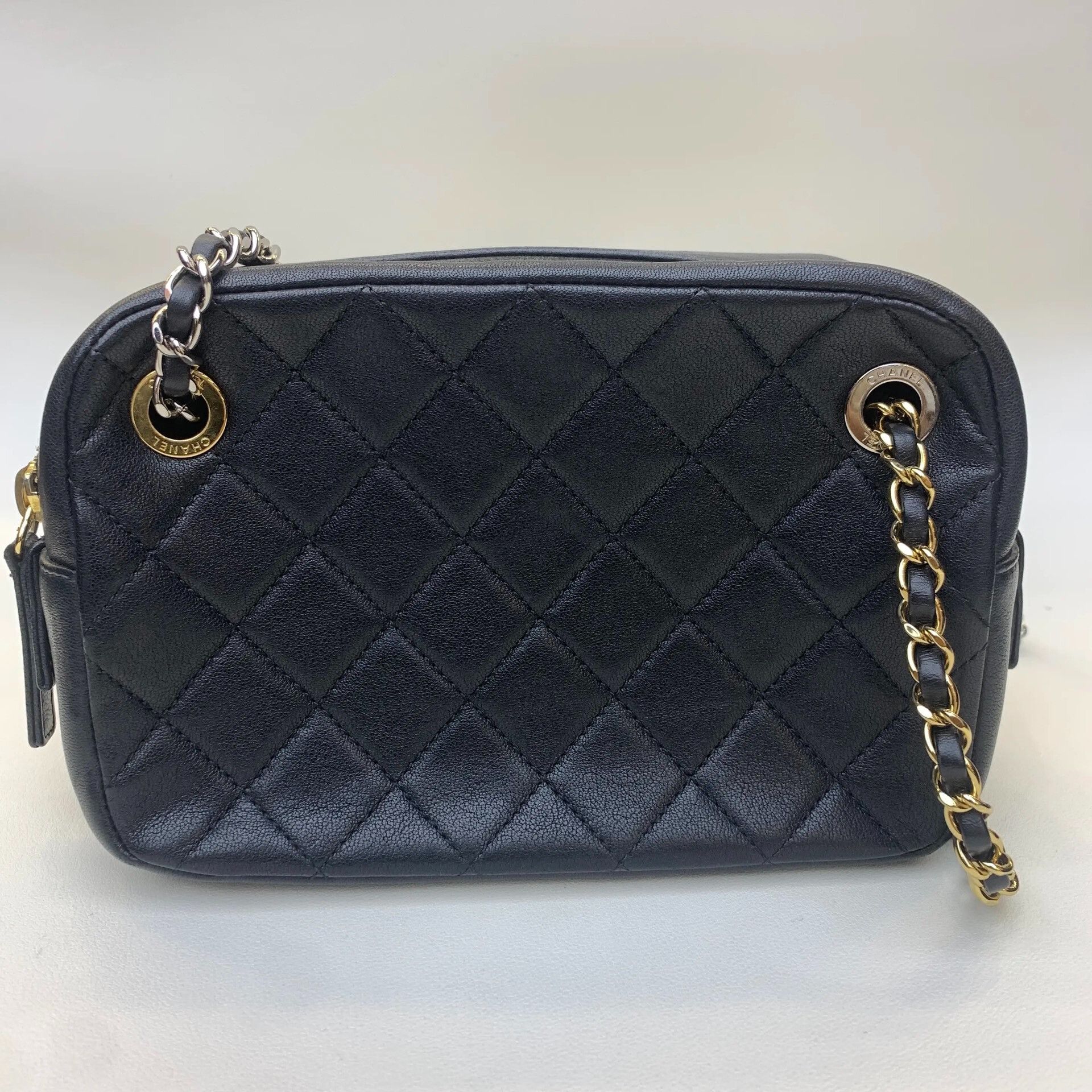 Chanel Pre-loved Bag Very good condition Size ONE SIZE - 6 Thumbnail