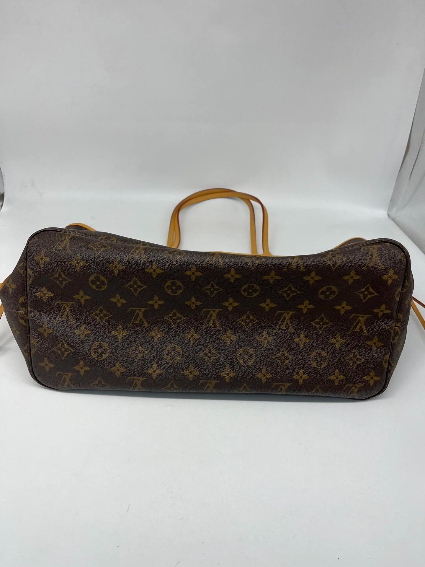 Louis Vuitton Pre-loved Bag Very good condition Size ONE SIZE - 5 Thumbnail
