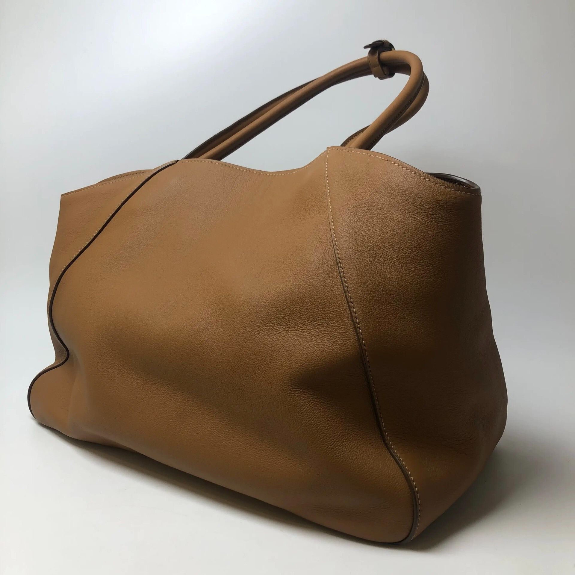 Prada Pre-loved Bag Very good condition Size ONE SIZE - 4 Thumbnail