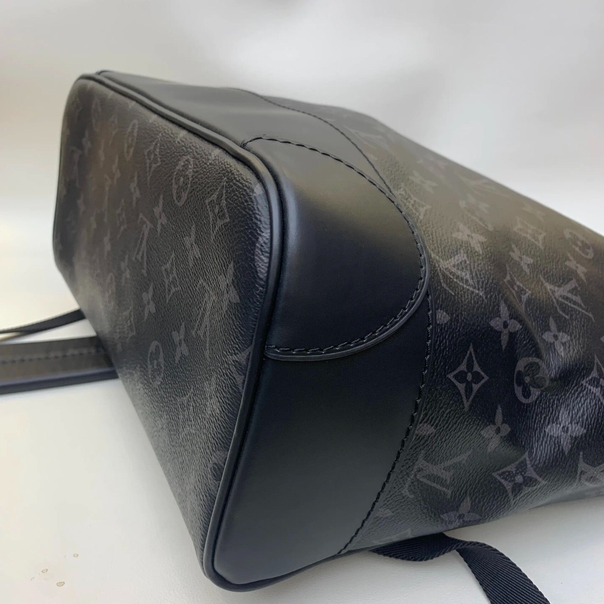 Louis Vuitton Pre-loved Bag Very good condition Size ONE SIZE - 7 Thumbnail