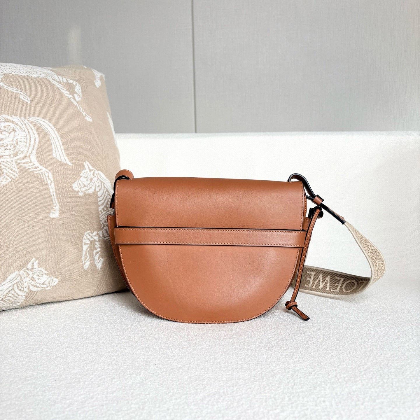 Loewe Pre-loved Bag Very good condition Size ONE SIZE - 2 Thumbnail