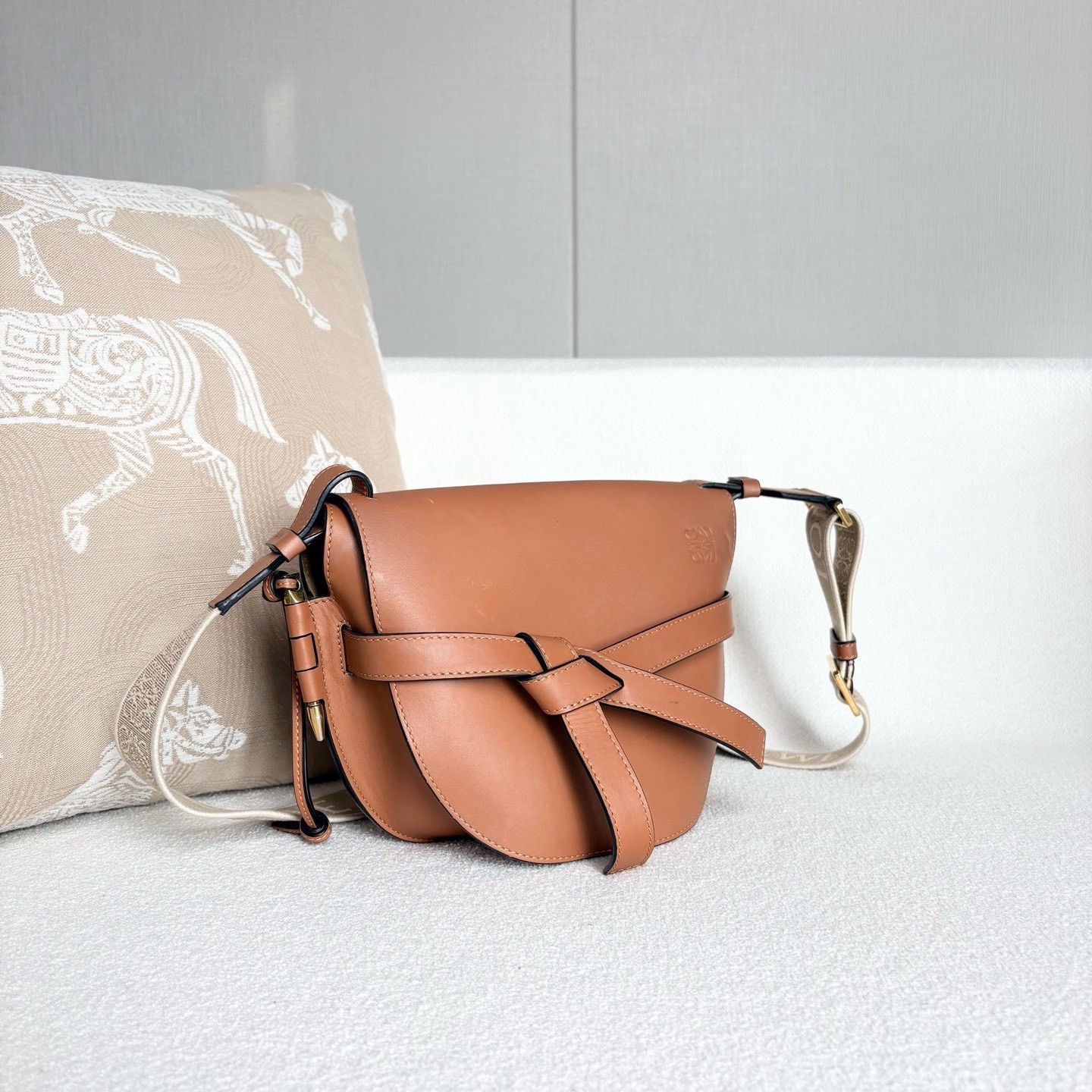 Loewe Pre-loved Bag Very good condition Size ONE SIZE - 6 Thumbnail