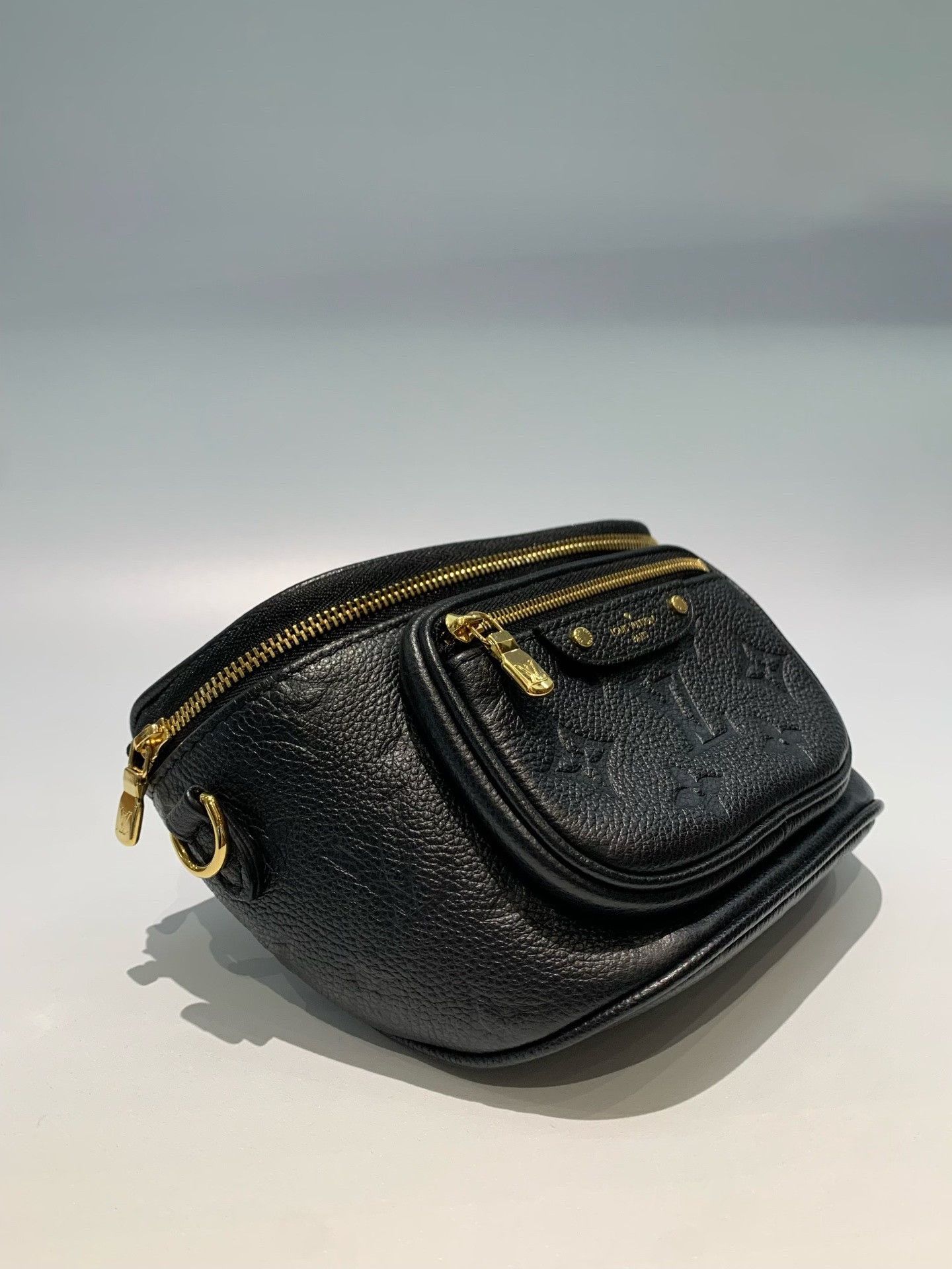 Louis Vuitton Pre-loved Bag Very good condition Size ONE SIZE - 5 Thumbnail