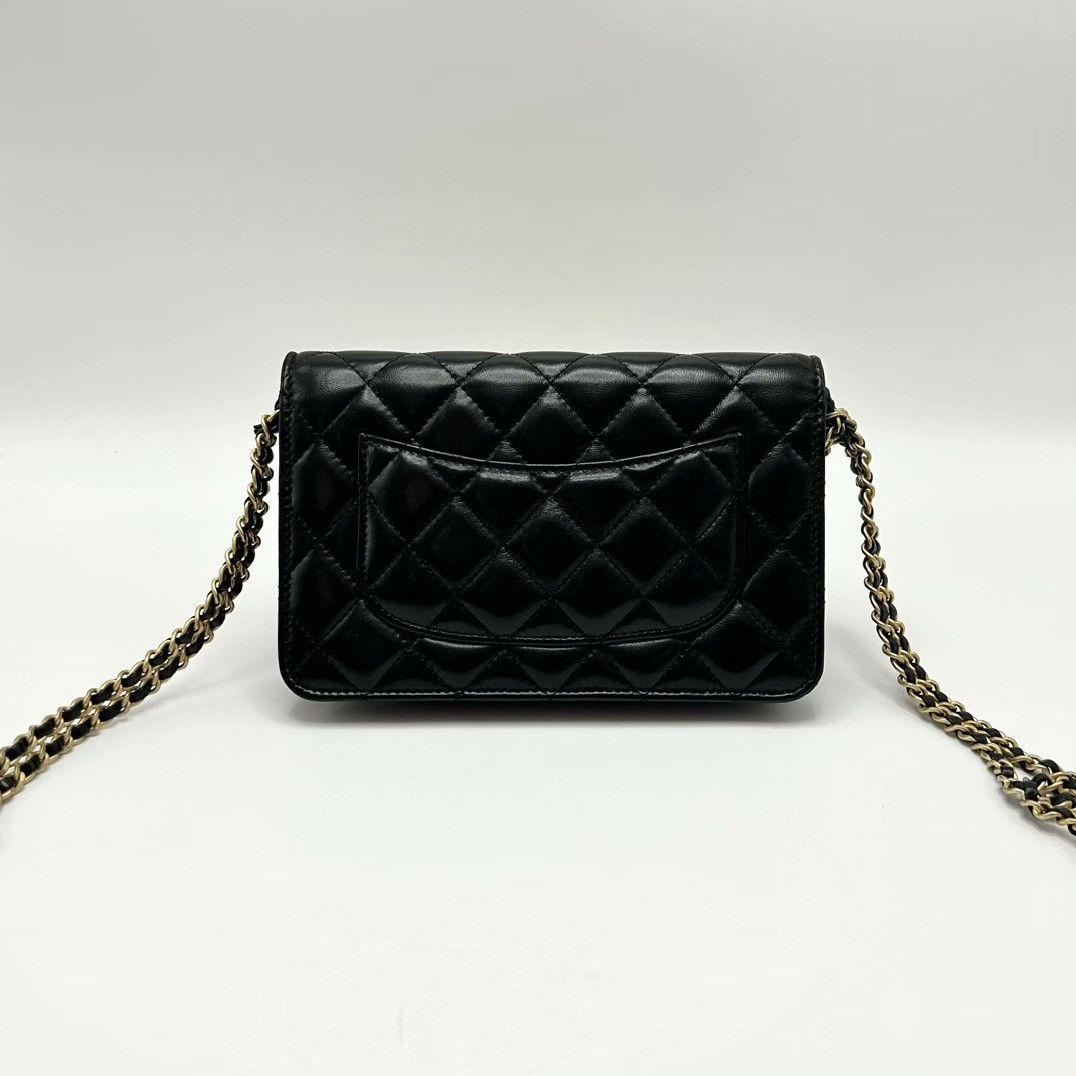 Chanel Pre-loved Bag Very good condition Size ONE SIZE - 2 Thumbnail
