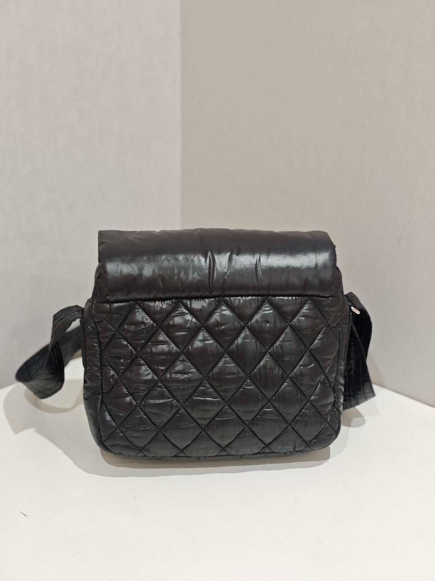 Chanel Pre-loved Bag Very good condition Size ONE SIZE - 2 Thumbnail