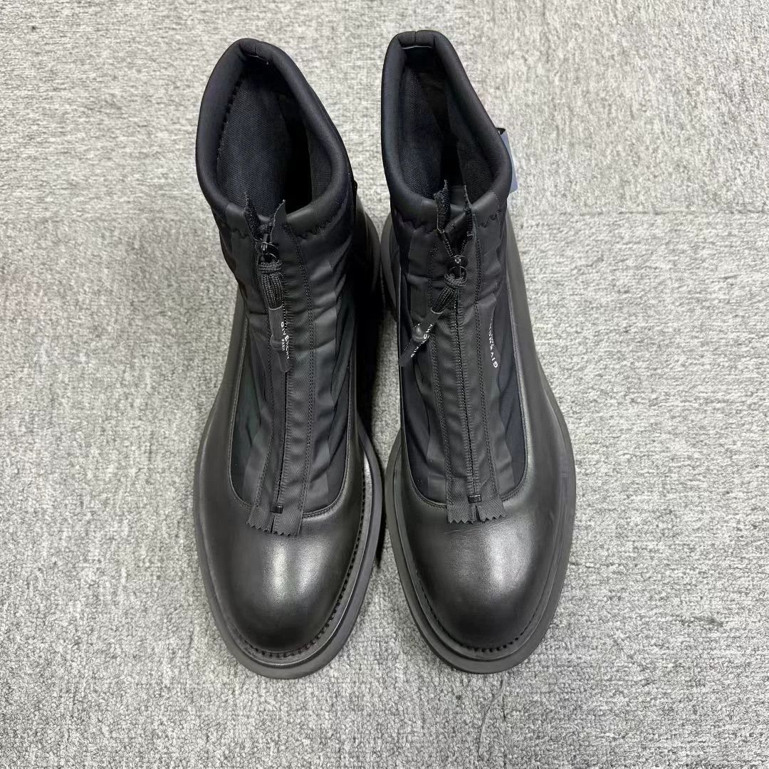 Givenchy Givenchy Leather Black Lowtop Sneakers 42 Women Size US 10.5 / IT 40.5 - 2 Thumbnail