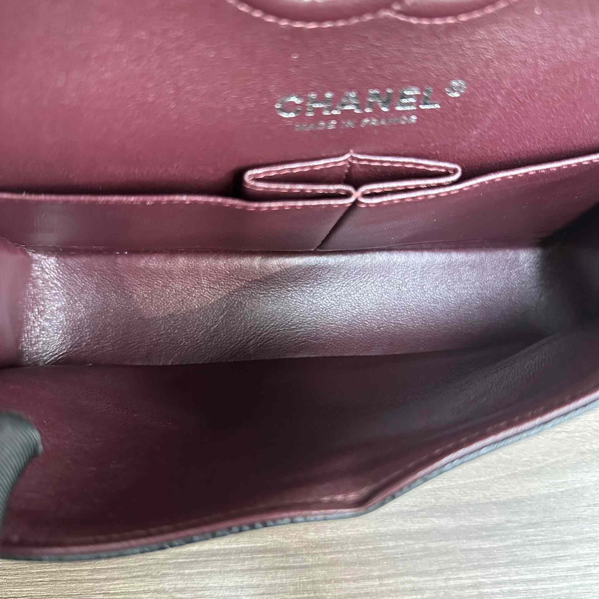 Chanel Pre-loved Bag Very good condition Size ONE SIZE - 6 Thumbnail