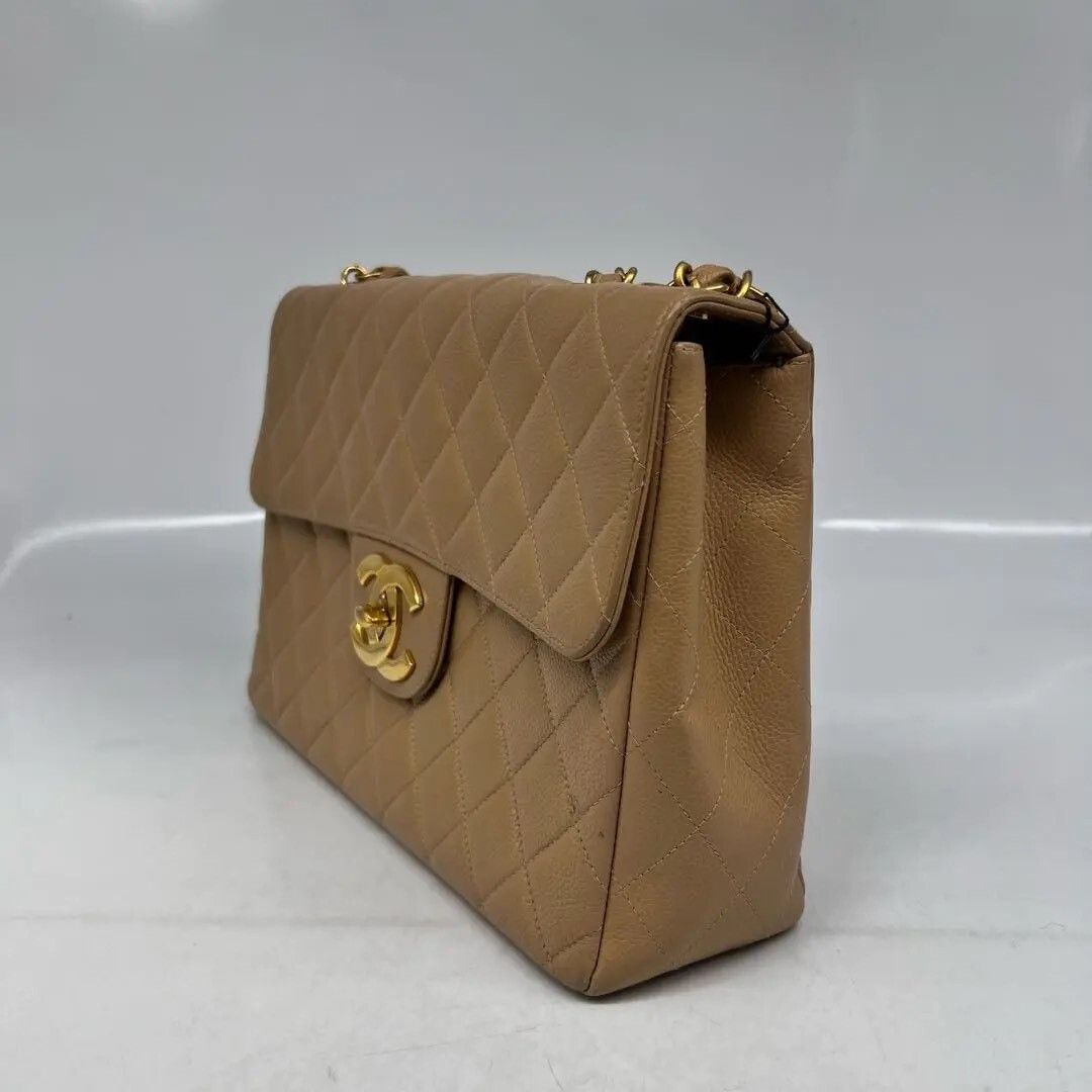 Chanel Pre-loved Bag Very good condition Size ONE SIZE - 2 Thumbnail