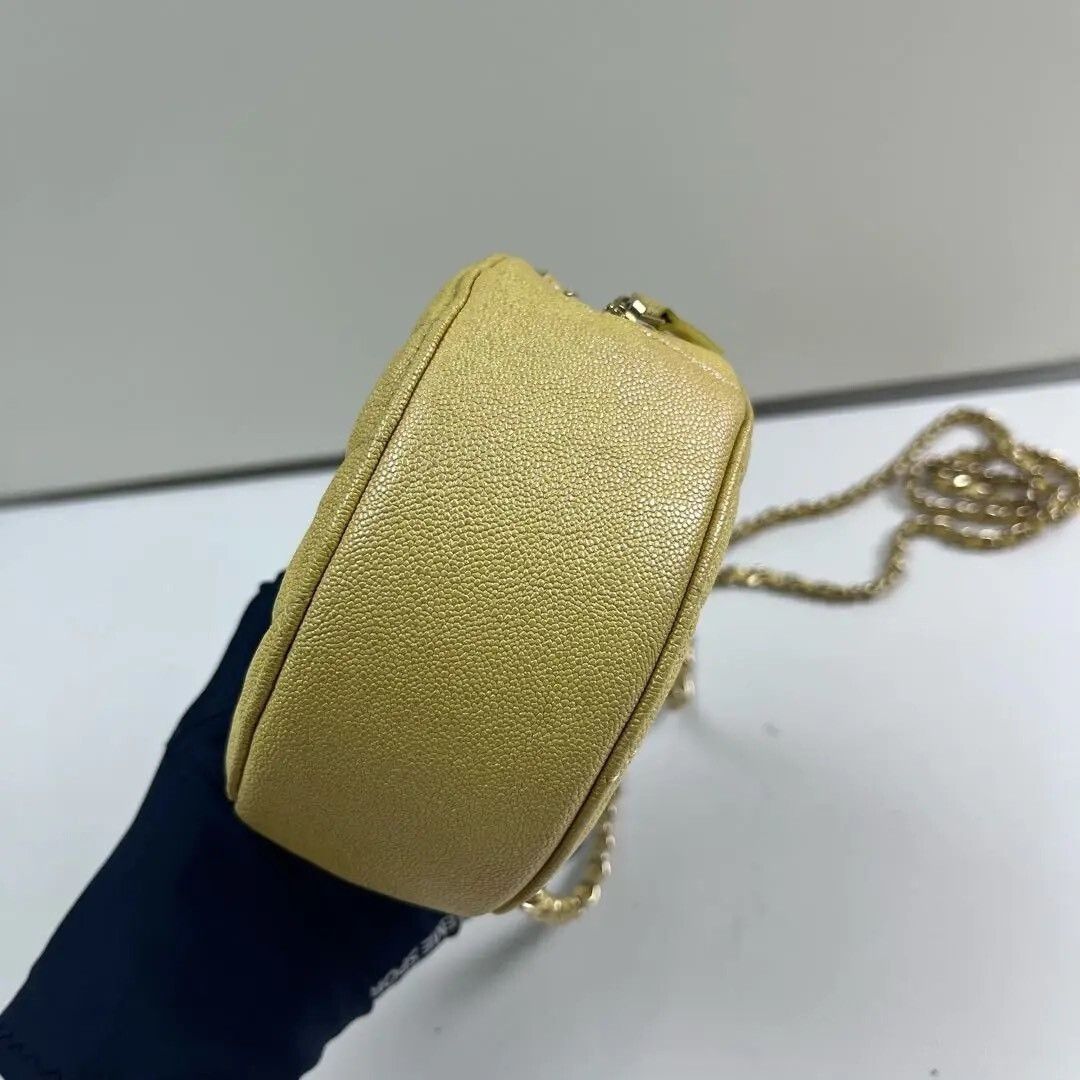 Chanel Pre-loved Bag Very good condition Size ONE SIZE - 4 Thumbnail