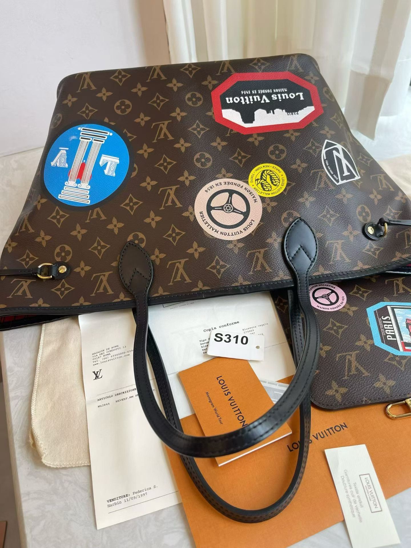 Louis Vuitton Pre-loved Bag Very good condition Size ONE SIZE - 6 Thumbnail
