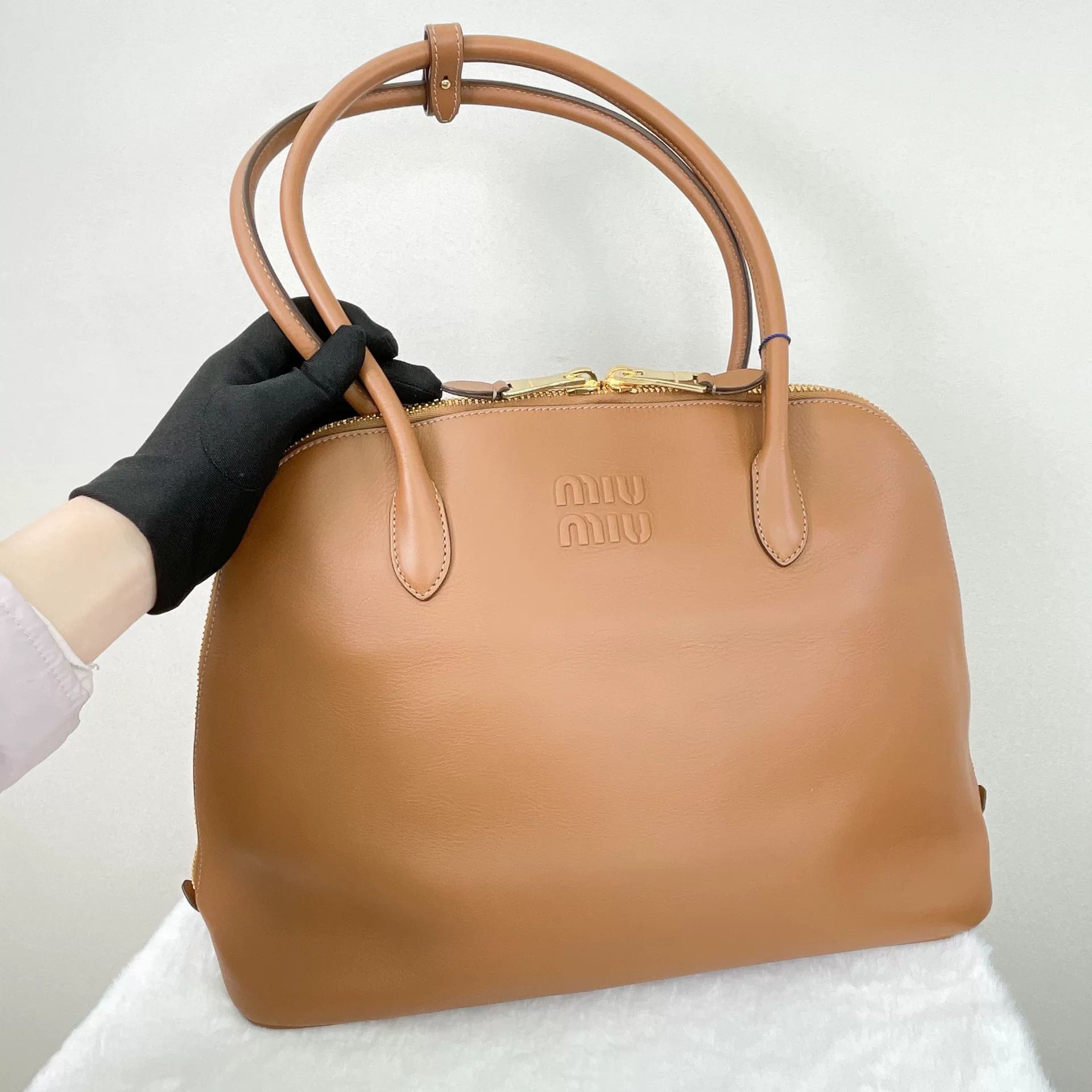 Miu Miu Pre-loved Bag Very good condition Size ONE SIZE - 9 Thumbnail
