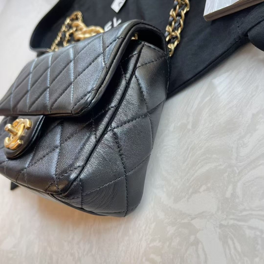 Chanel Pre-loved Bag Very good condition Size ONE SIZE - 5 Thumbnail