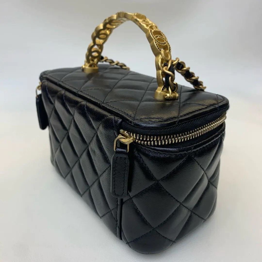 Chanel Pre-loved Bag Very good condition Size ONE SIZE - 6 Thumbnail