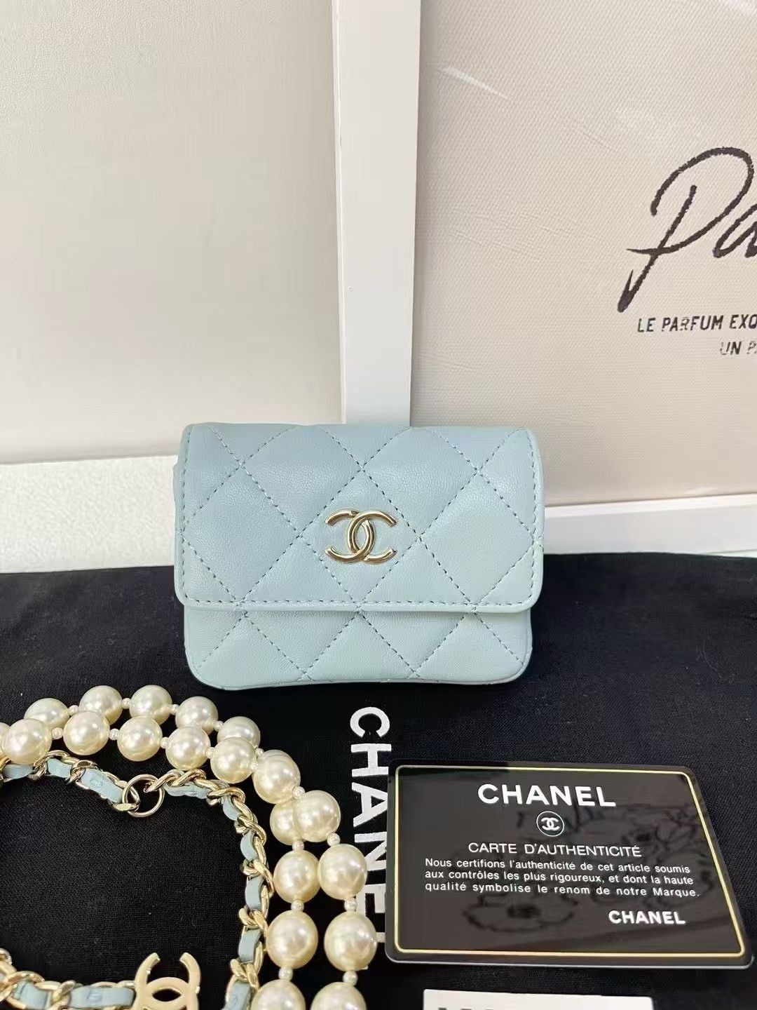 Chanel Pre-loved Bag Very good condition Size ONE SIZE - 3 Thumbnail