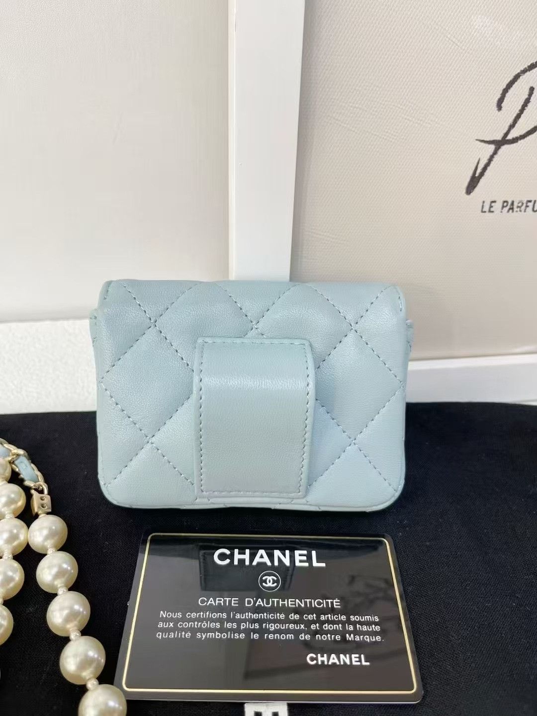 Chanel Pre-loved Bag Very good condition Size ONE SIZE - 5 Thumbnail