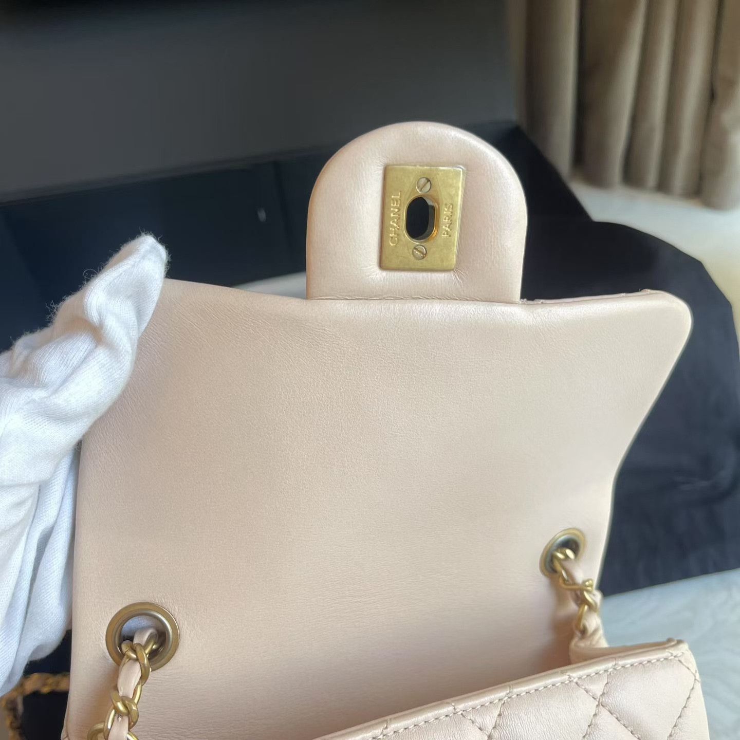 Chanel Pre-loved Bag Very good condition Size ONE SIZE - 6 Thumbnail
