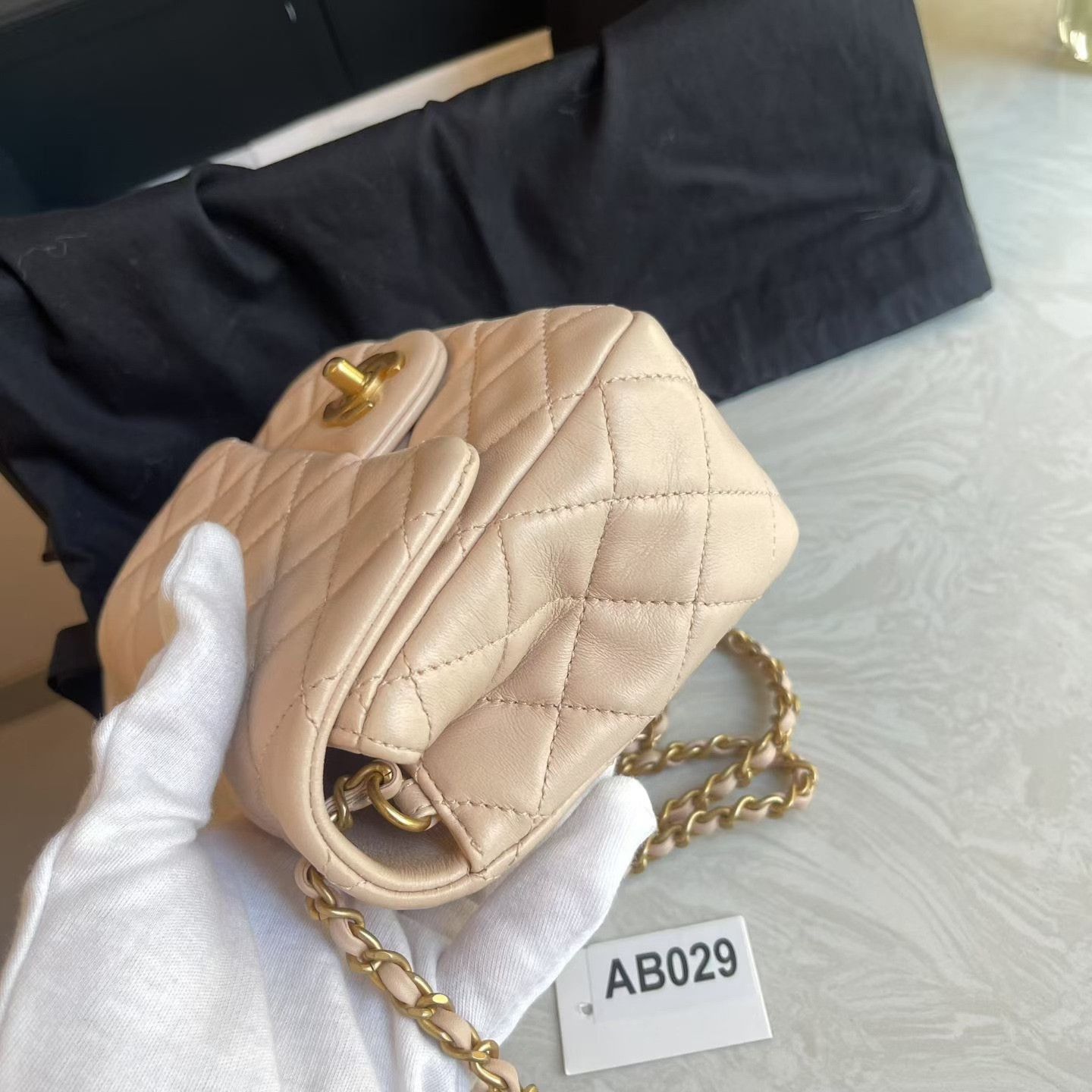 Chanel Pre-loved Bag Very good condition Size ONE SIZE - 3 Thumbnail